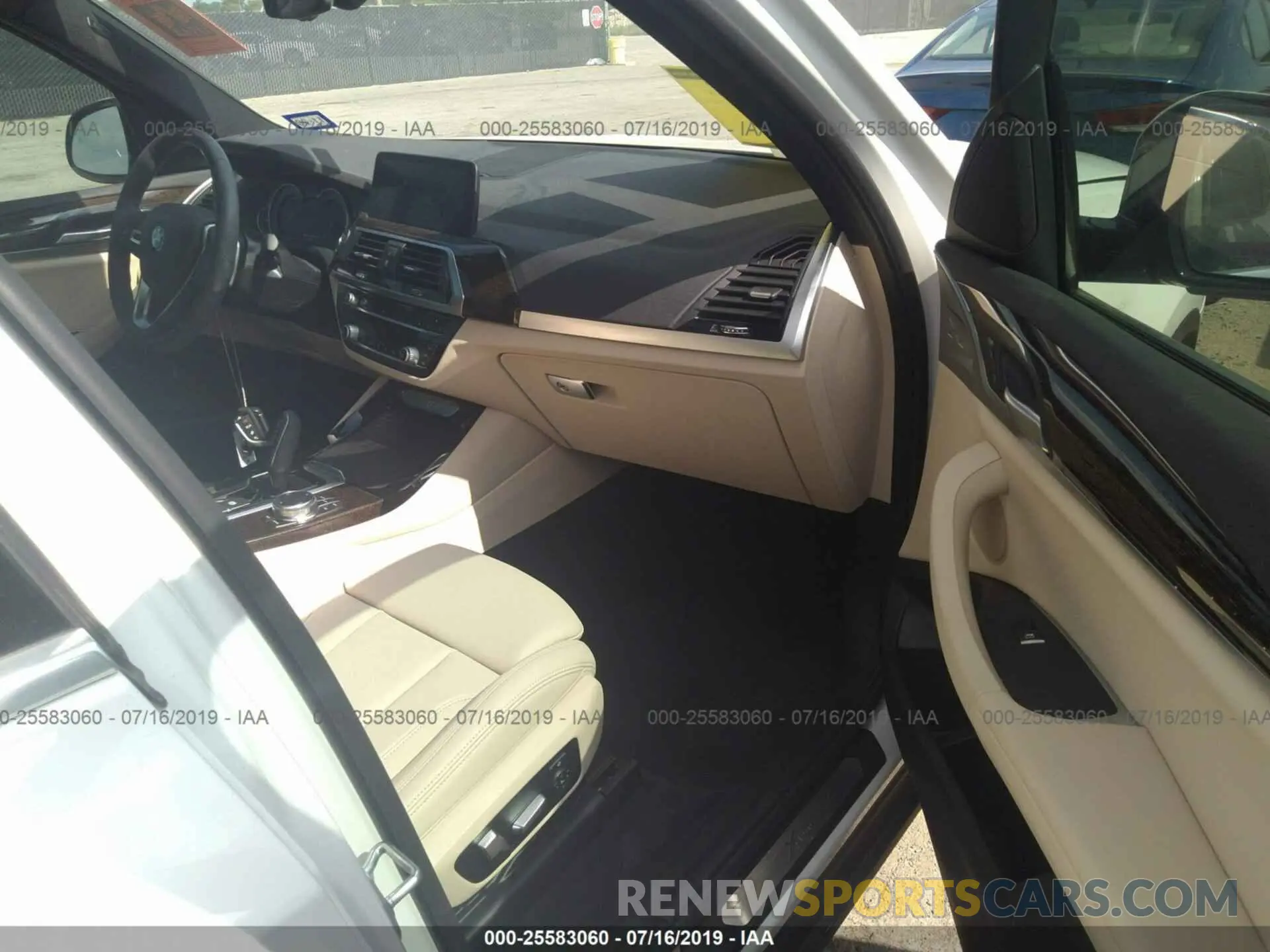5 fotografías del automóvil dañado 5UXTR7C56KLF30687 BMW X3 2019