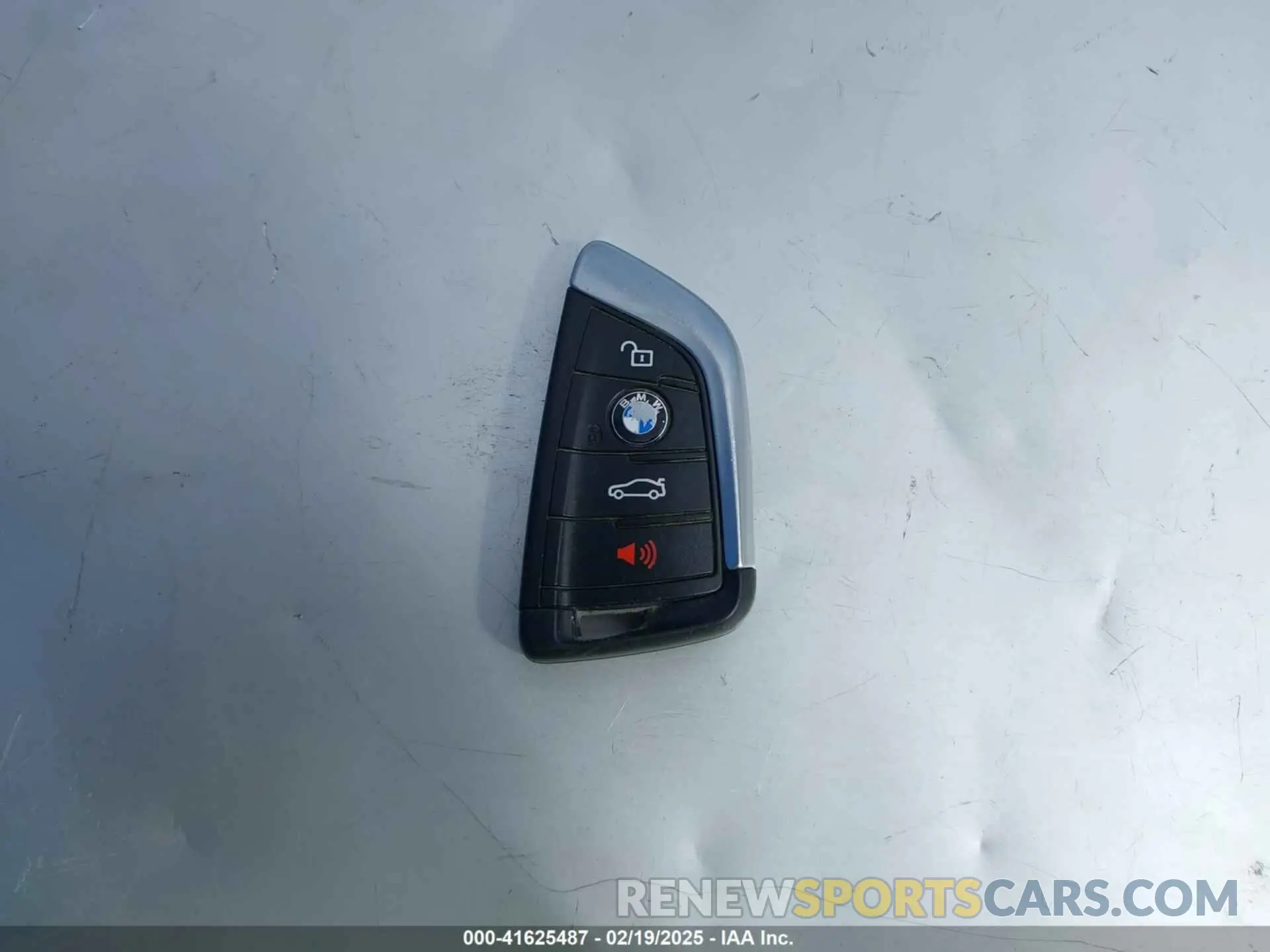 11 fotografías del automóvil dañado 5UXTR7C56KLR51192 BMW X3 2019