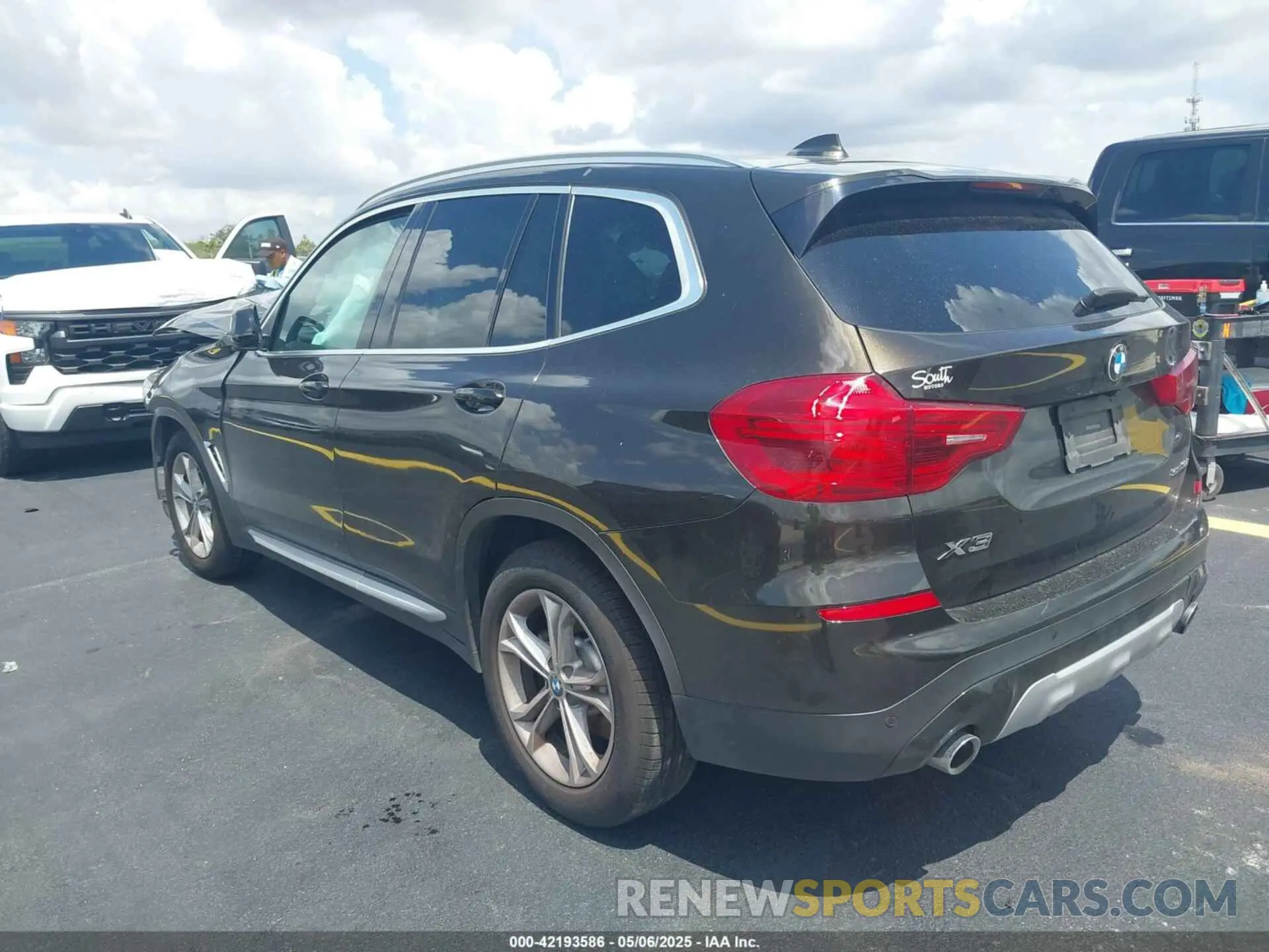 3 fotografías del automóvil dañado 5UXTR7C56KLR51693 BMW X3 2019