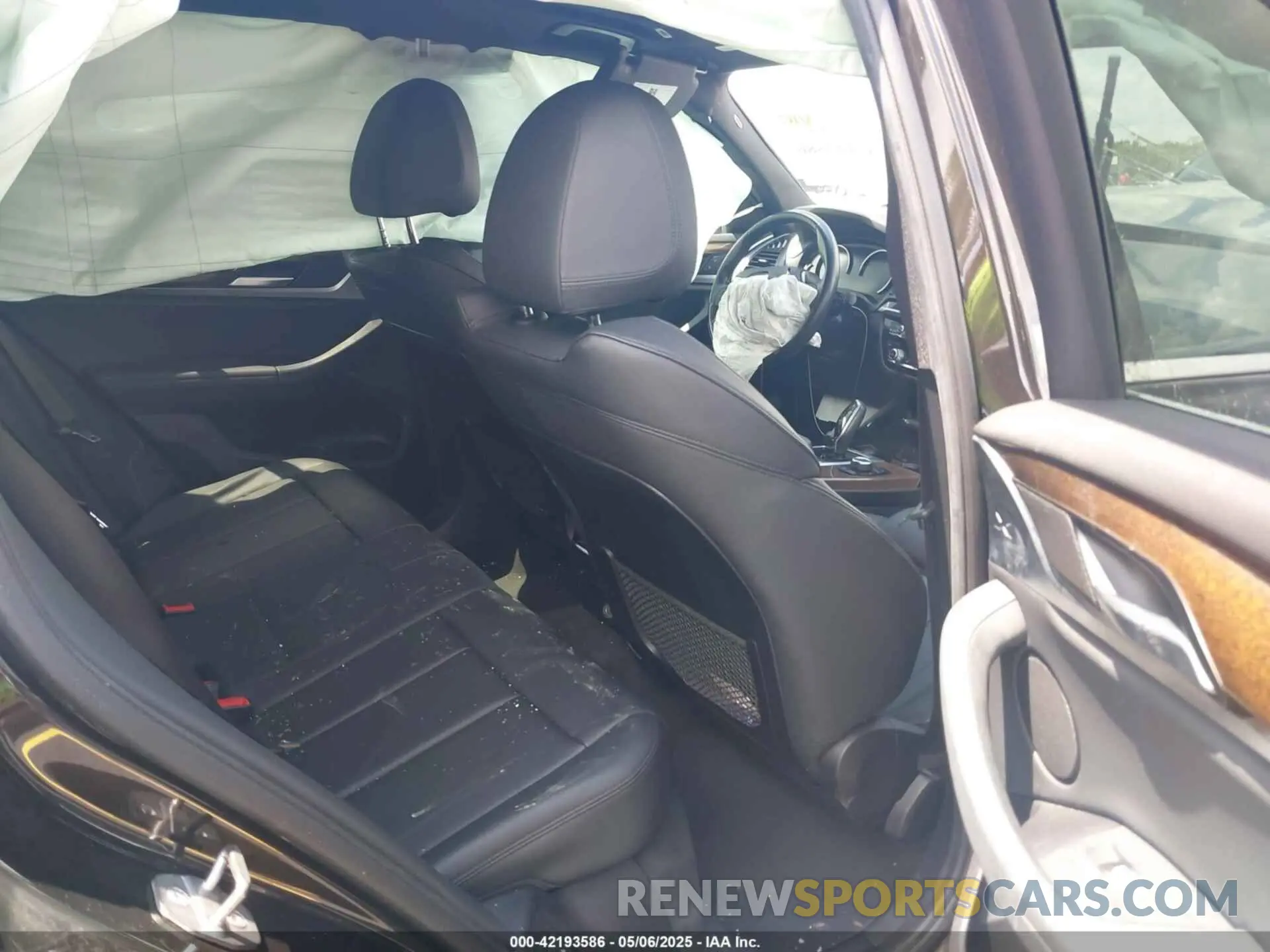 8 fotografías del automóvil dañado 5UXTR7C56KLR51693 BMW X3 2019