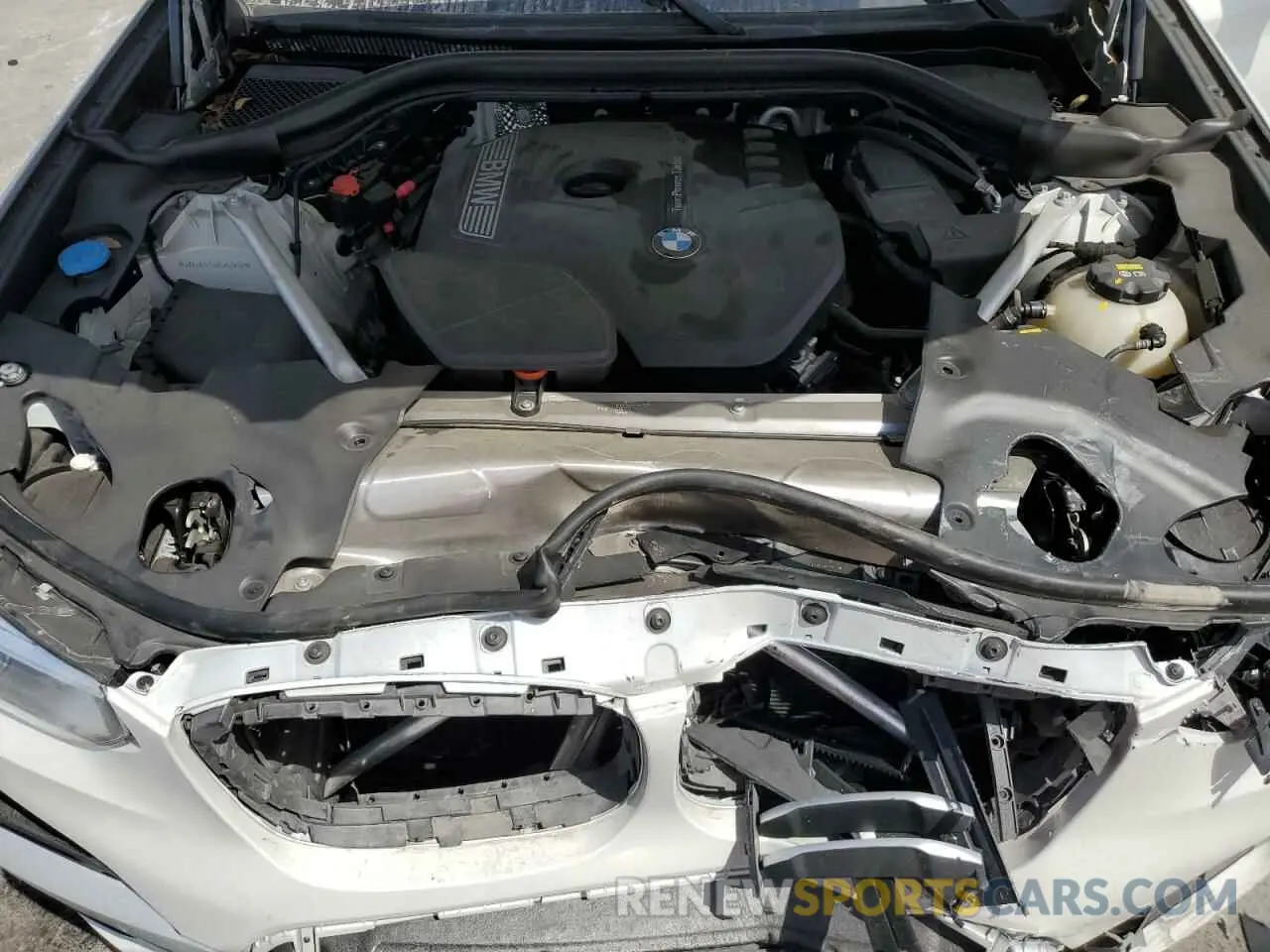12 fotografías del automóvil dañado 5UXTR7C56KLR53038 BMW X3 2019