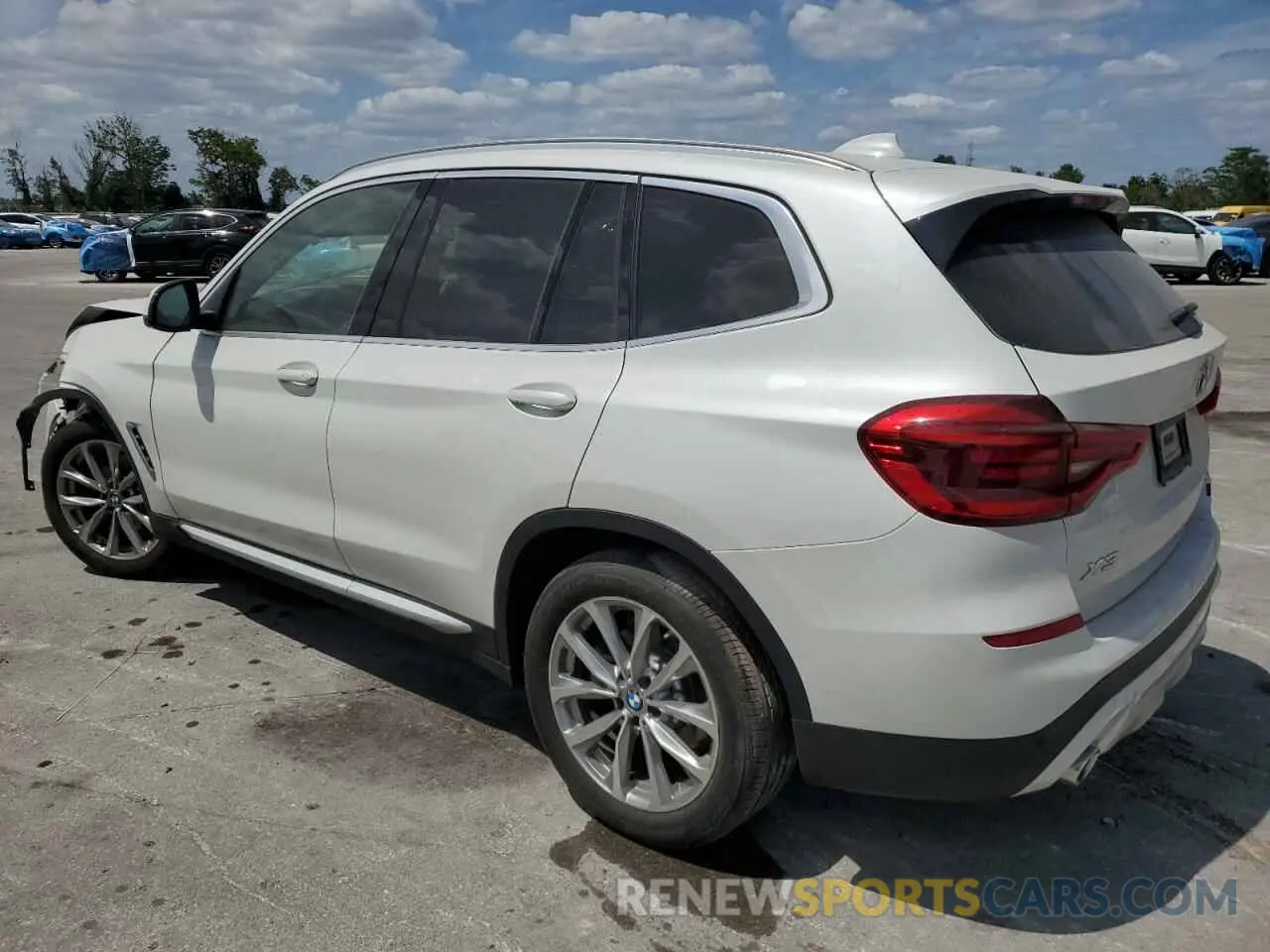 2 fotografías del automóvil dañado 5UXTR7C56KLR53038 BMW X3 2019