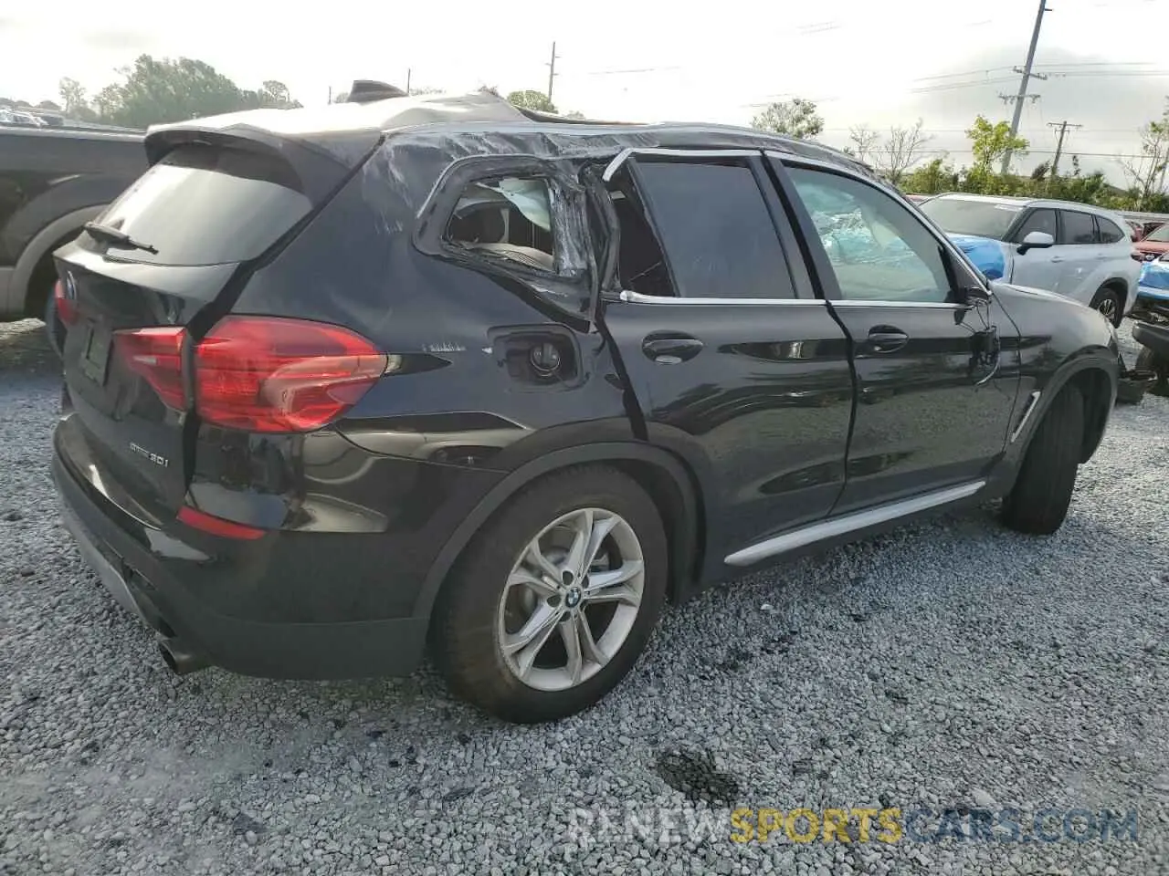 3 fotografías del automóvil dañado 5UXTR7C57KLF28768 BMW X3 2019