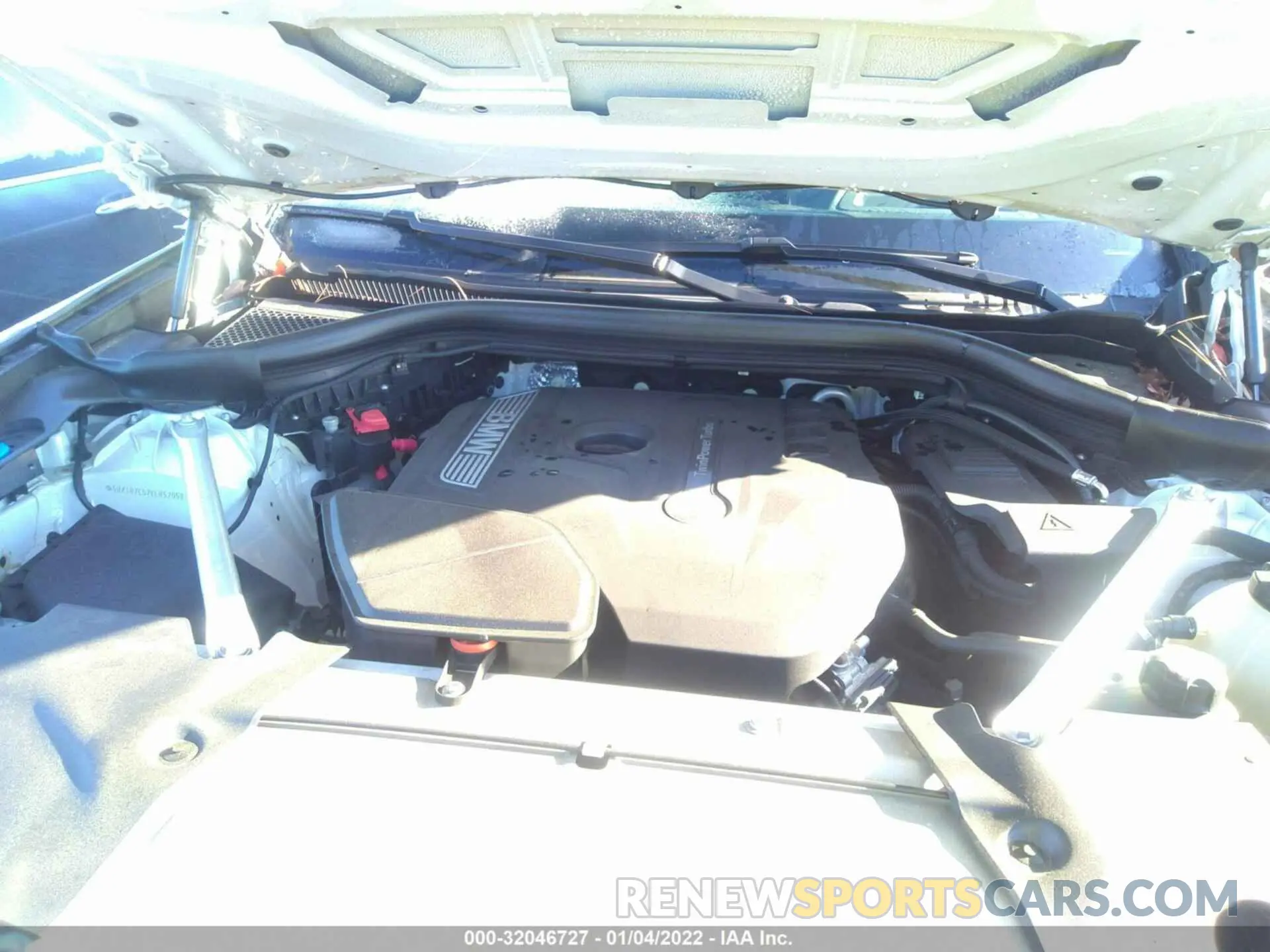 10 fotografías del automóvil dañado 5UXTR7C57KLR52058 BMW X3 2019