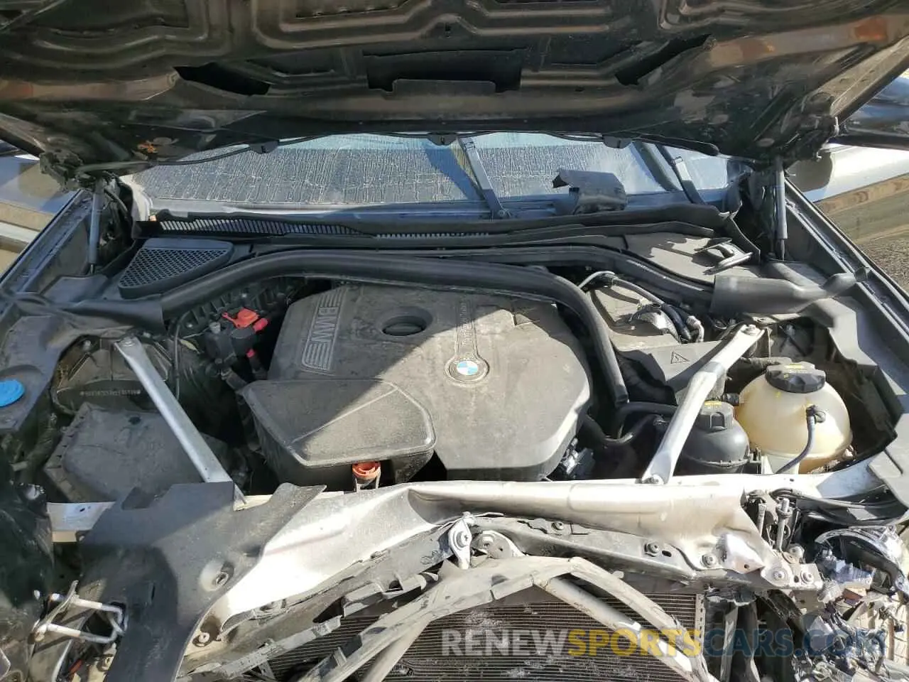 12 fotografías del automóvil dañado 5UXTR7C58KLE96509 BMW X3 2019