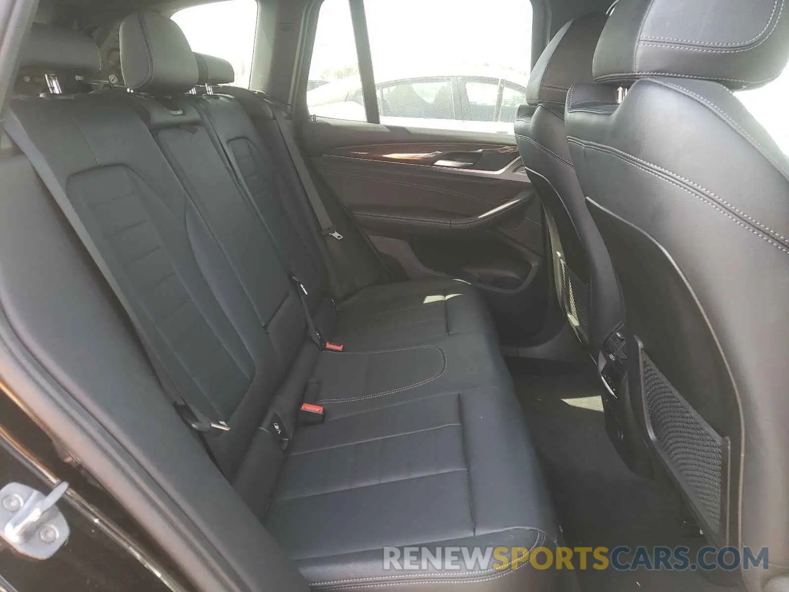 6 fotografías del automóvil dañado 5UXTR7C58KLF26592 BMW X3 2019
