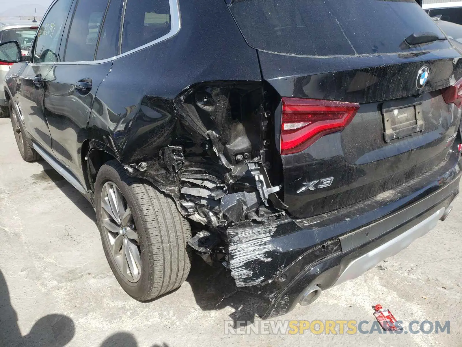9 fotografías del automóvil dañado 5UXTR7C58KLF26592 BMW X3 2019