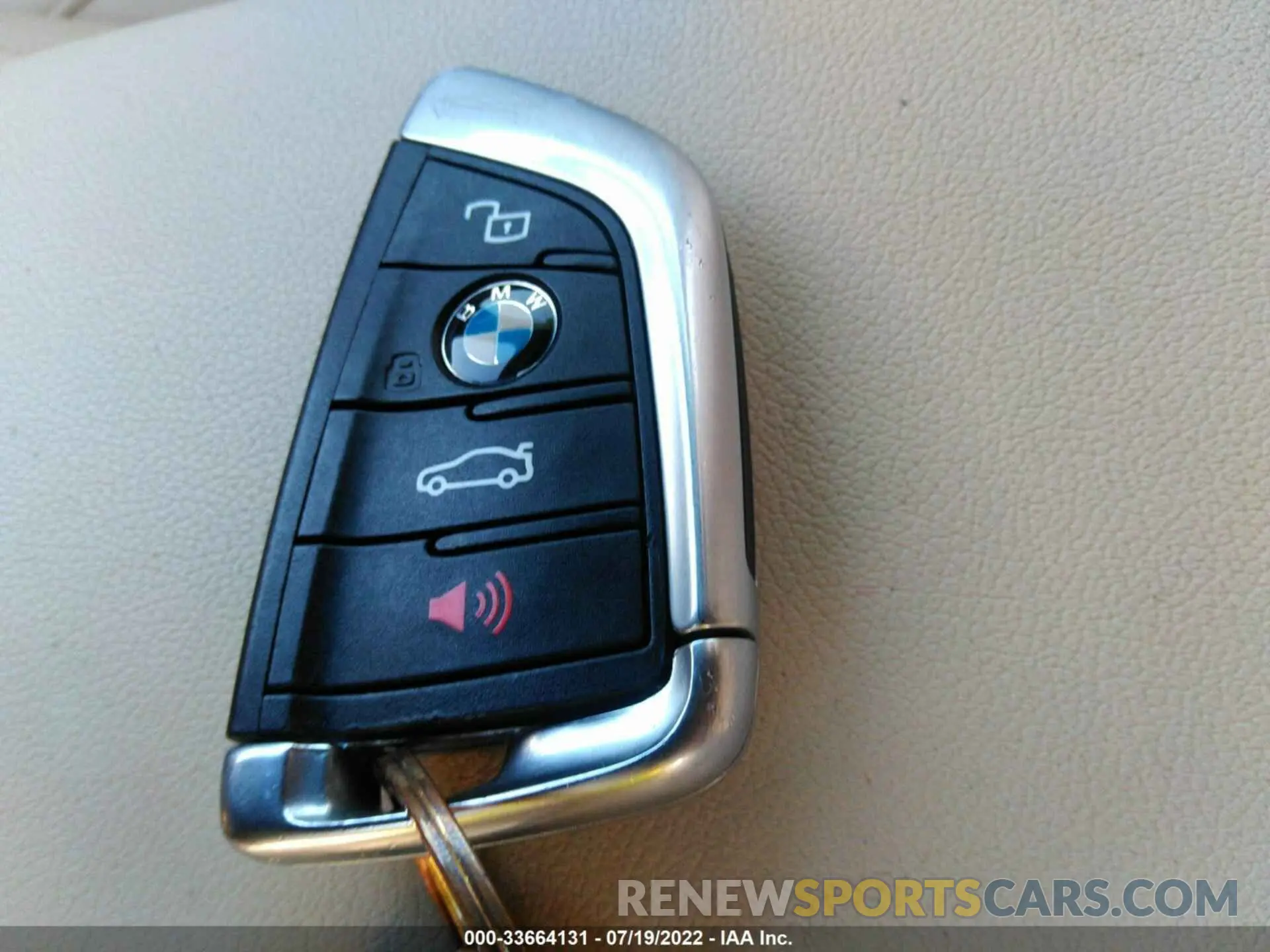 11 fotografías del automóvil dañado 5UXTR7C58KLF28648 BMW X3 2019