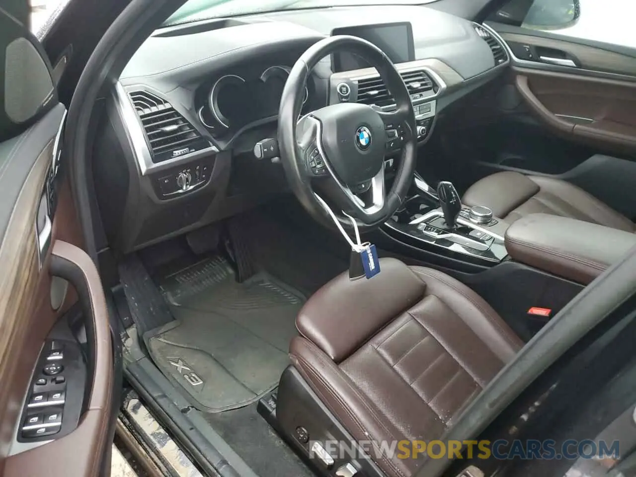 8 fotografías del automóvil dañado 5UXTR7C58KLF31274 BMW X3 2019