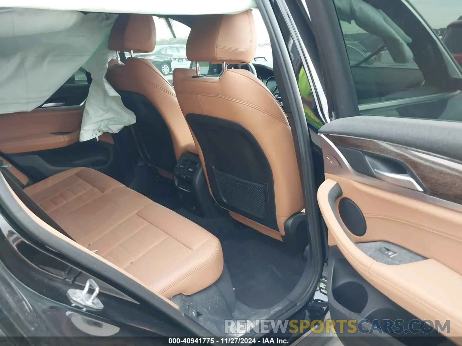 8 fotografías del automóvil dañado 5UXTR7C58KLR44535 BMW X3 2019