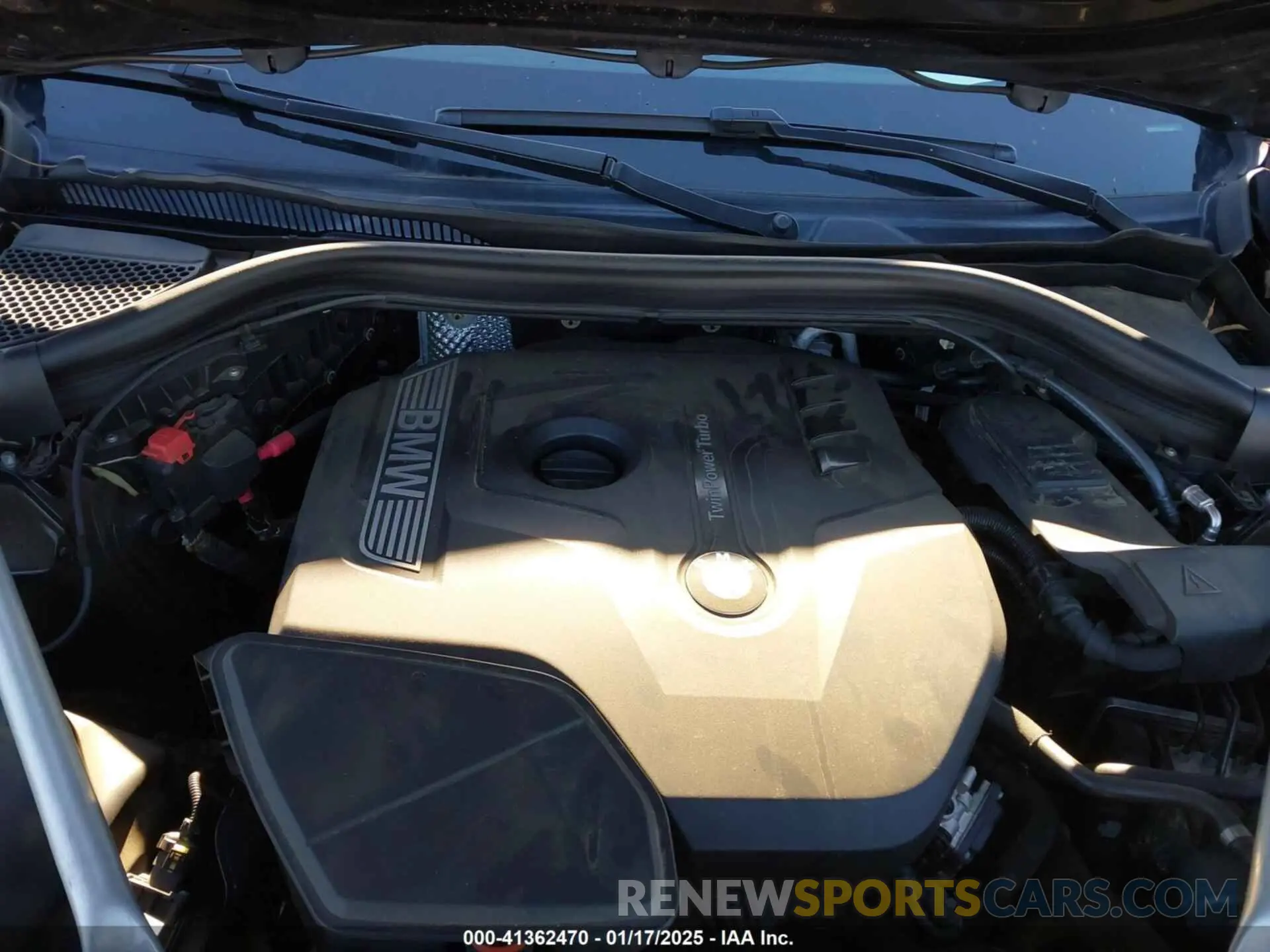 10 fotografías del automóvil dañado 5UXTR7C59KLE88287 BMW X3 2019