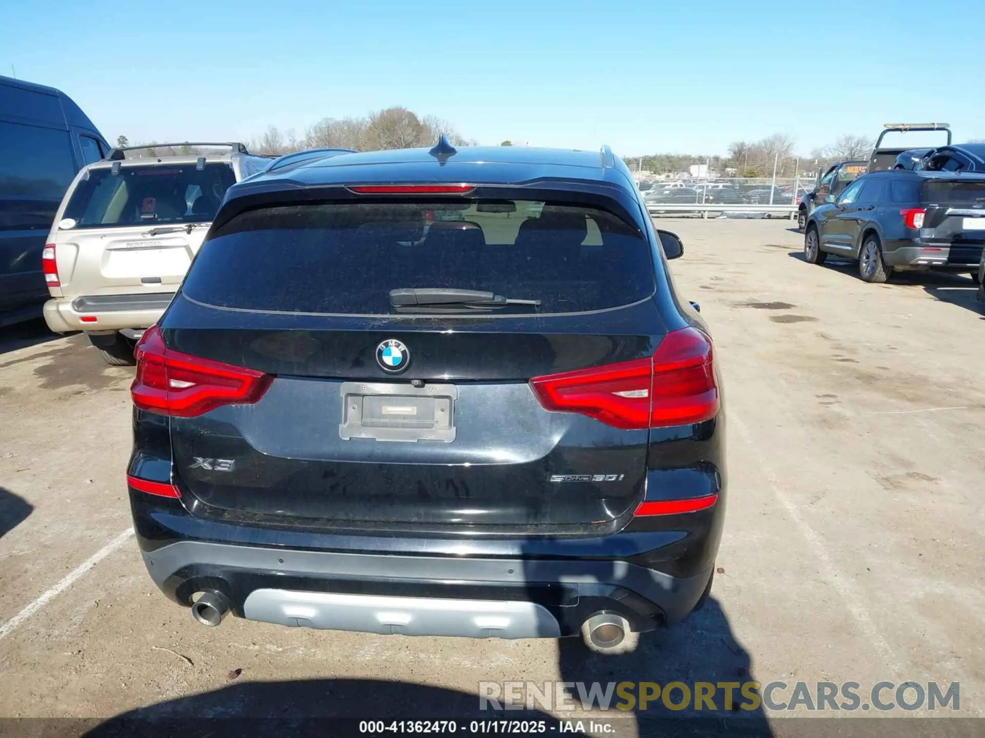 16 fotografías del automóvil dañado 5UXTR7C59KLE88287 BMW X3 2019