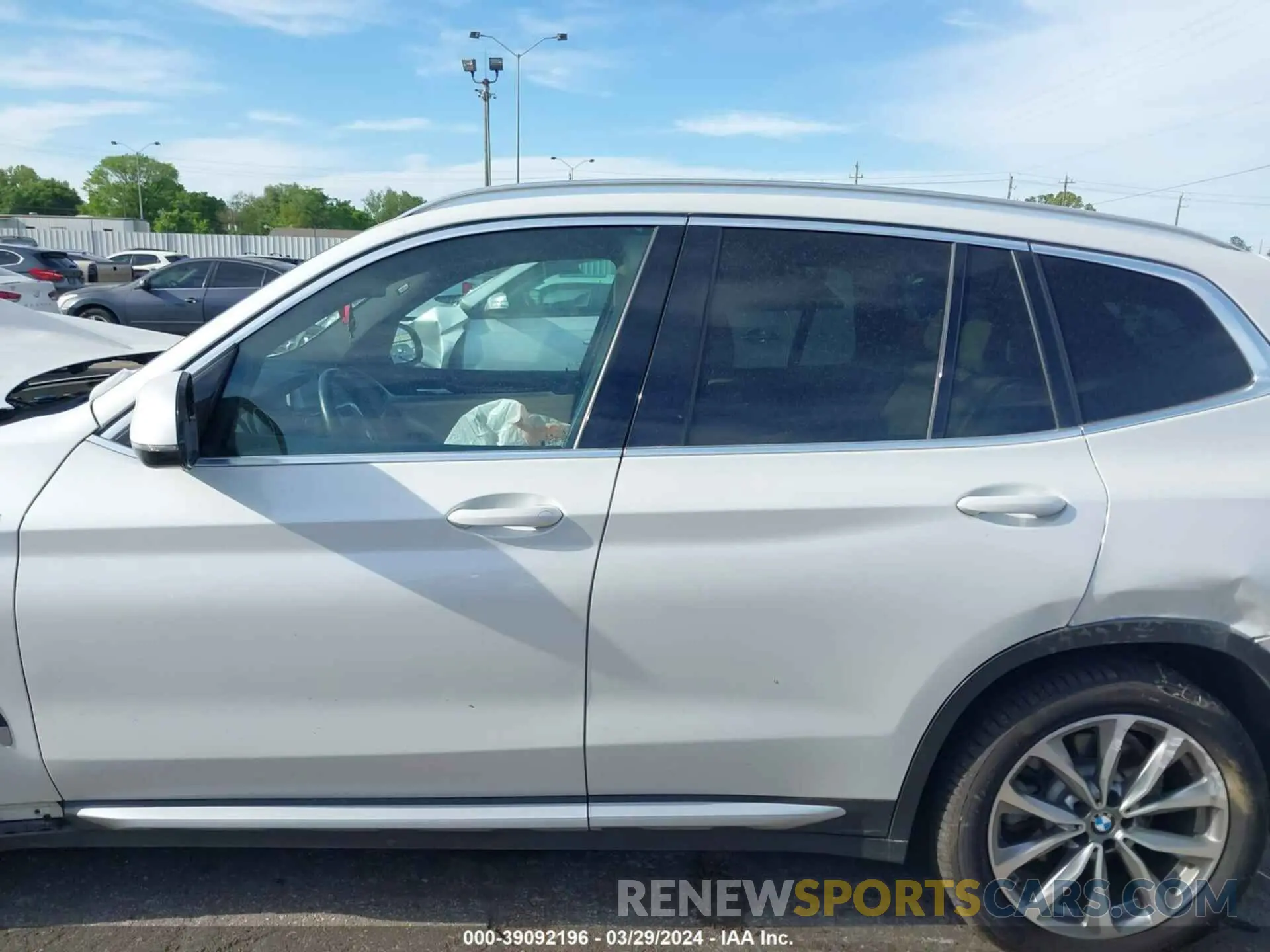 14 fotografías del automóvil dañado 5UXTR7C59KLF29288 BMW X3 2019