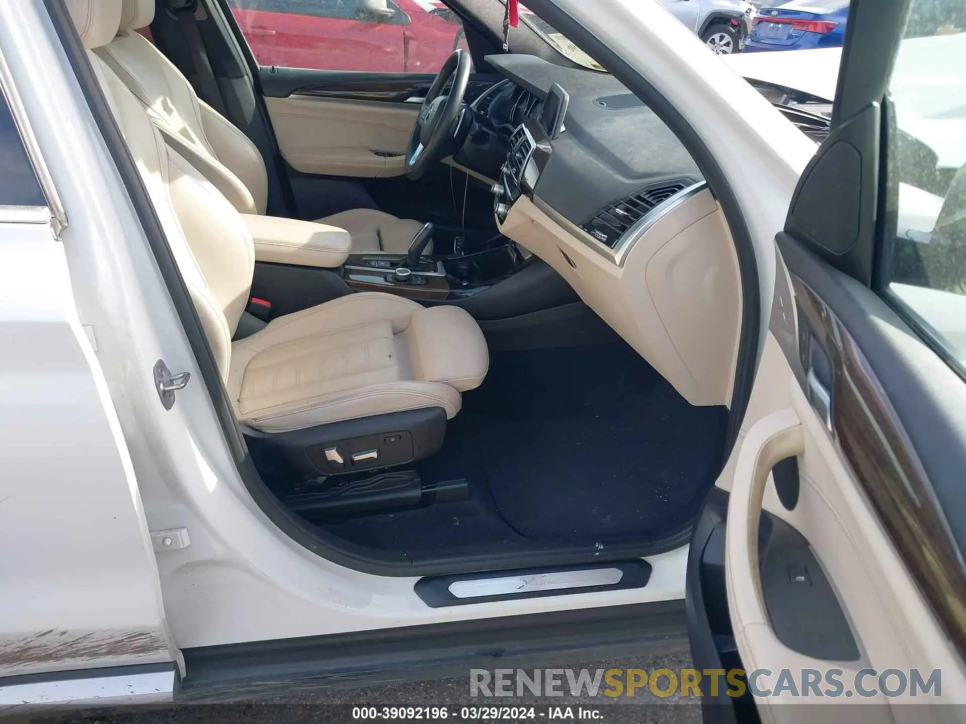 5 fotografías del automóvil dañado 5UXTR7C59KLF29288 BMW X3 2019