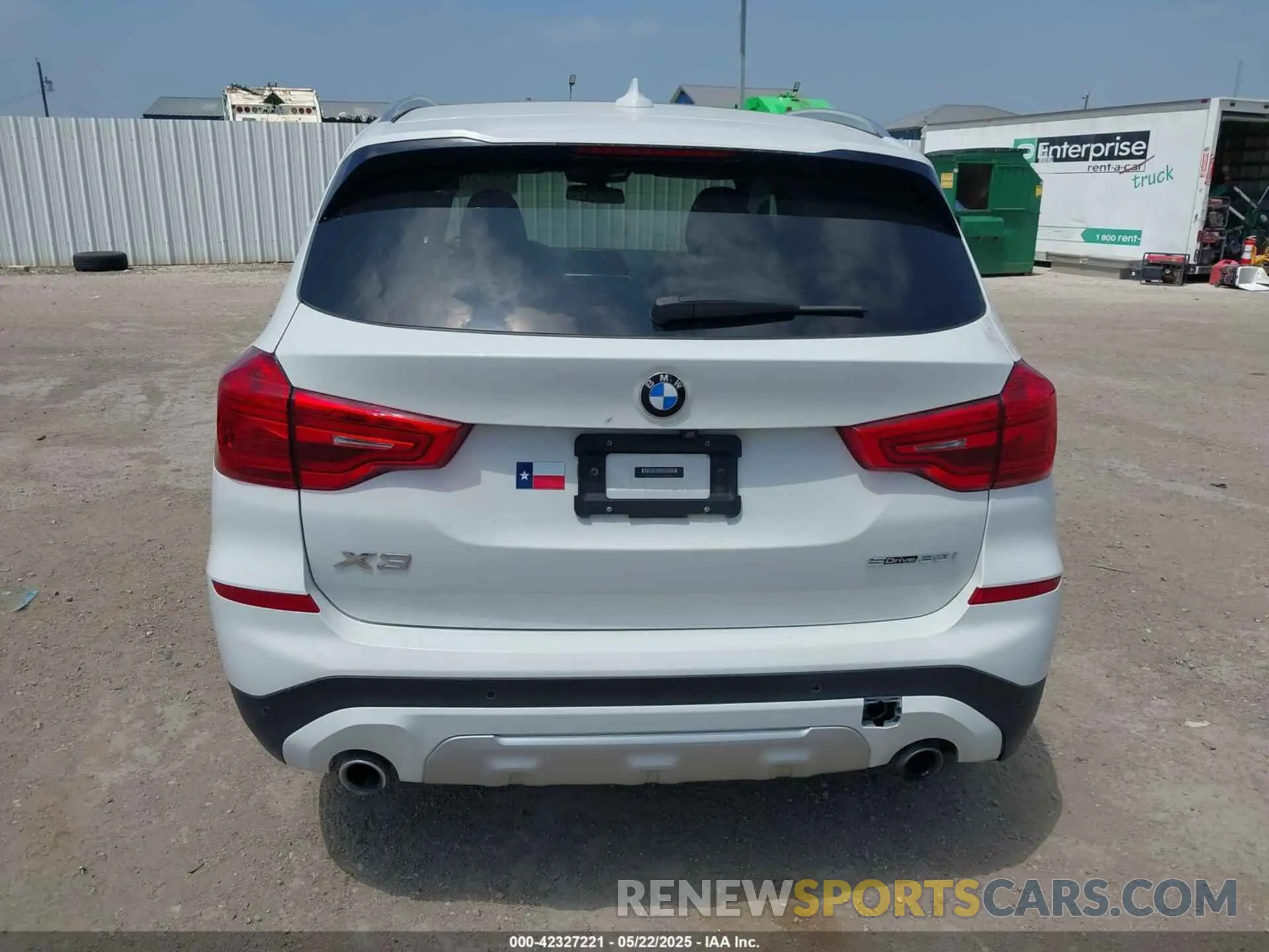 16 fotografías del automóvil dañado 5UXTR7C59KLR38680 BMW X3 2019