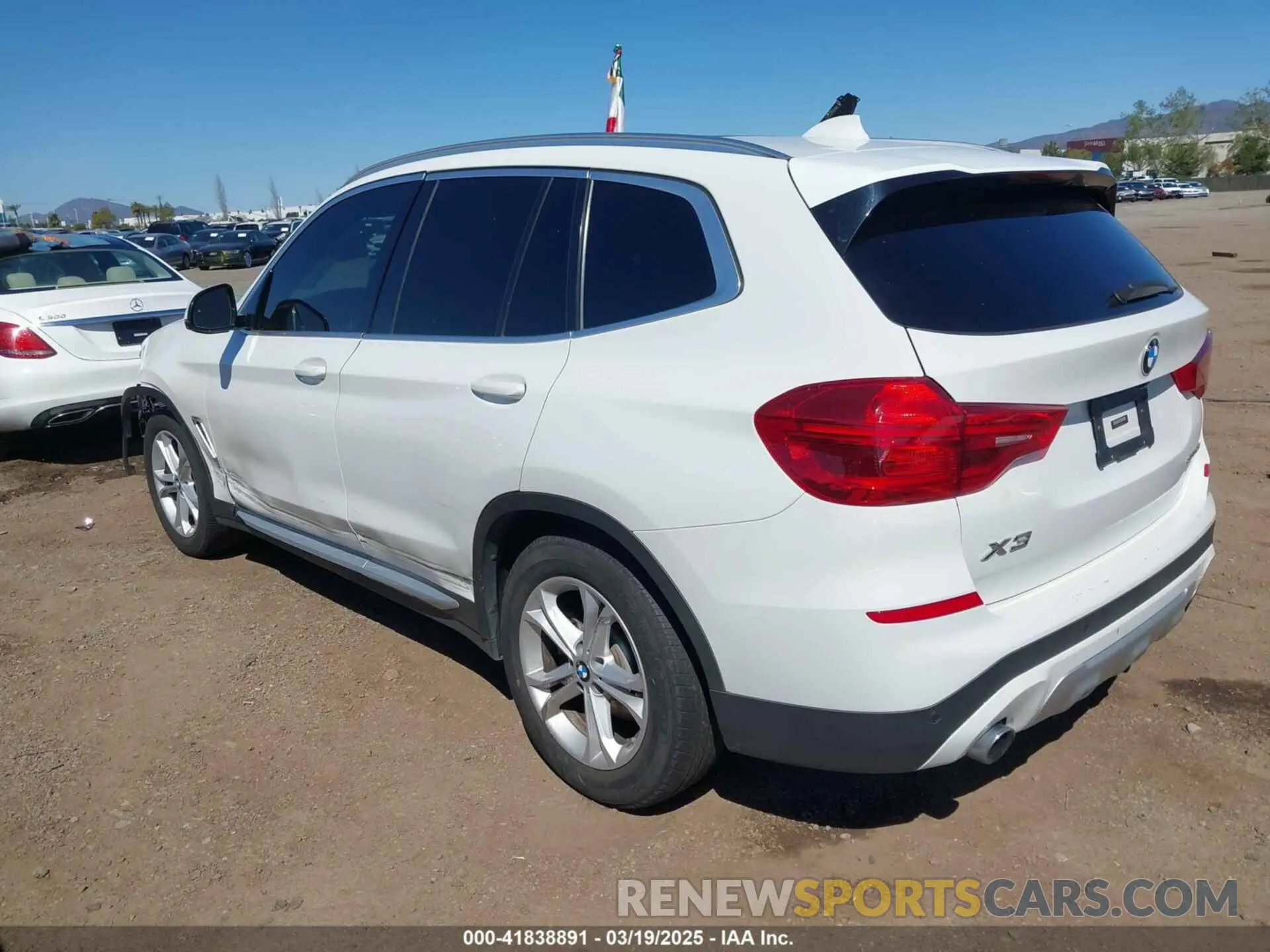 3 fotografías del automóvil dañado 5UXTR7C59KLR44964 BMW X3 2019