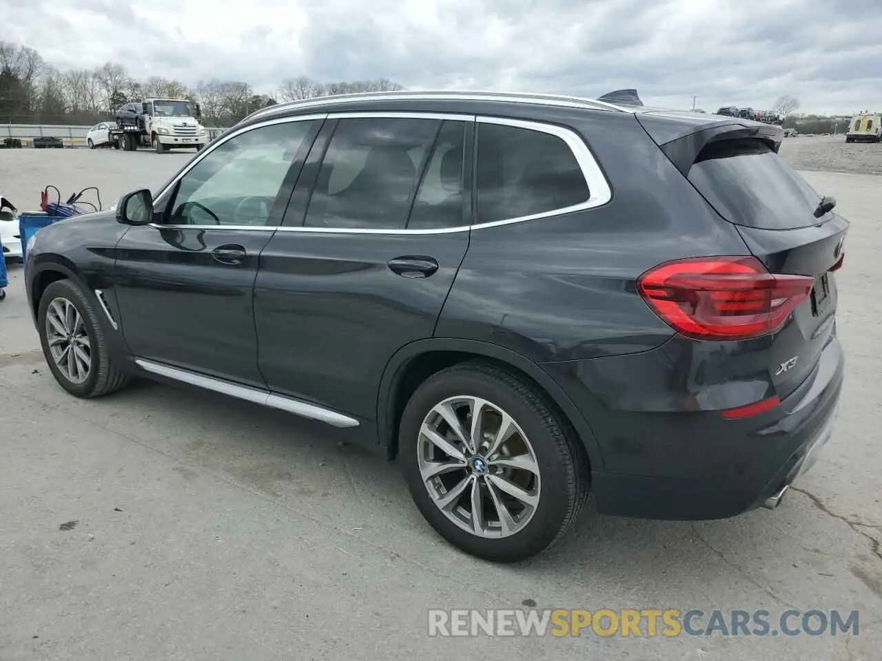 2 fotografías del automóvil dañado 5UXTR7C59KLR45600 BMW X3 2019