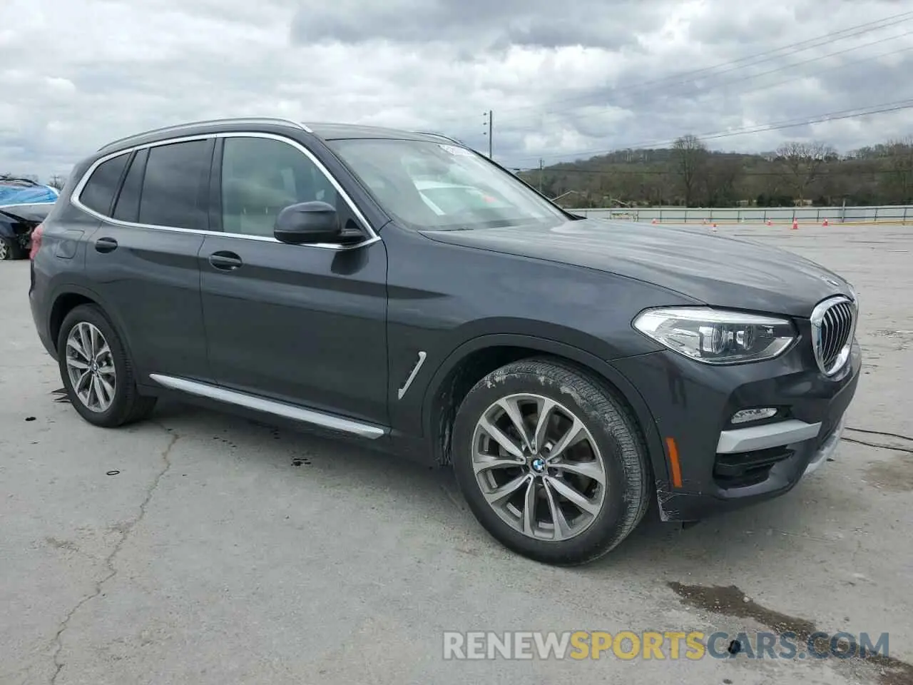 4 fotografías del automóvil dañado 5UXTR7C59KLR45600 BMW X3 2019