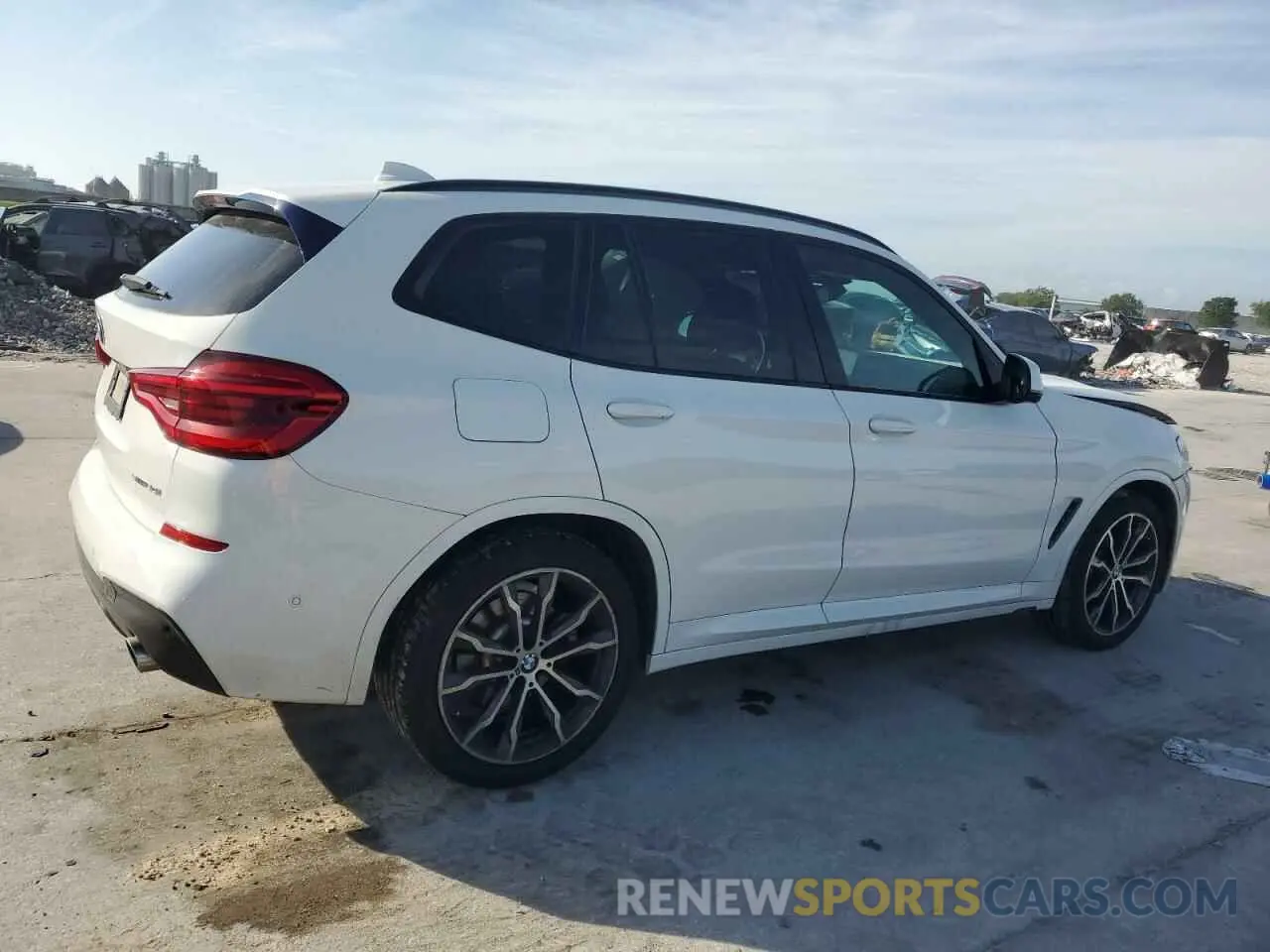 3 fotografías del automóvil dañado 5UXTR7C5XKLF23998 BMW X3 2019