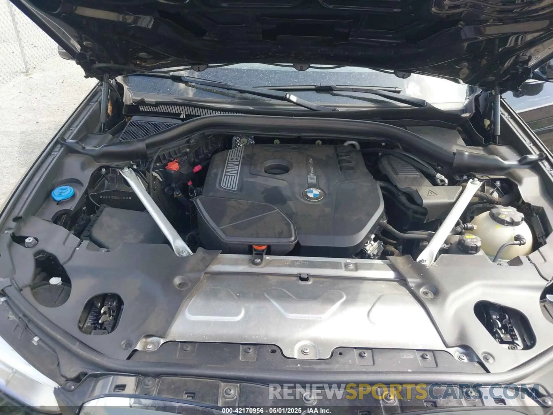 10 fotografías del automóvil dañado 5UXTR7C5XKLF29686 BMW X3 2019