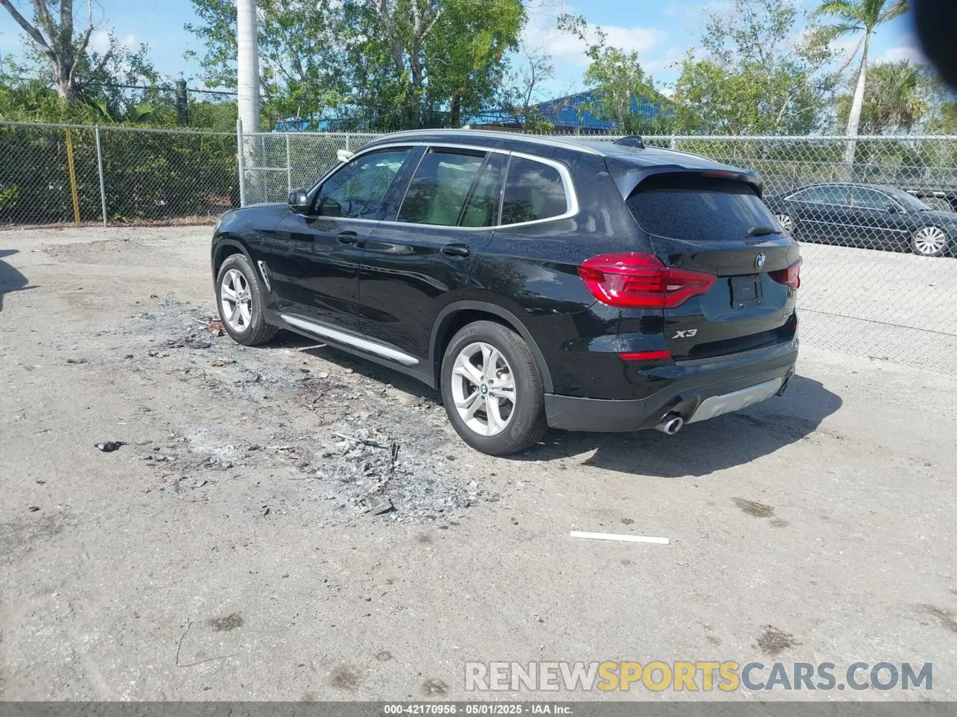 3 fotografías del automóvil dañado 5UXTR7C5XKLF29686 BMW X3 2019