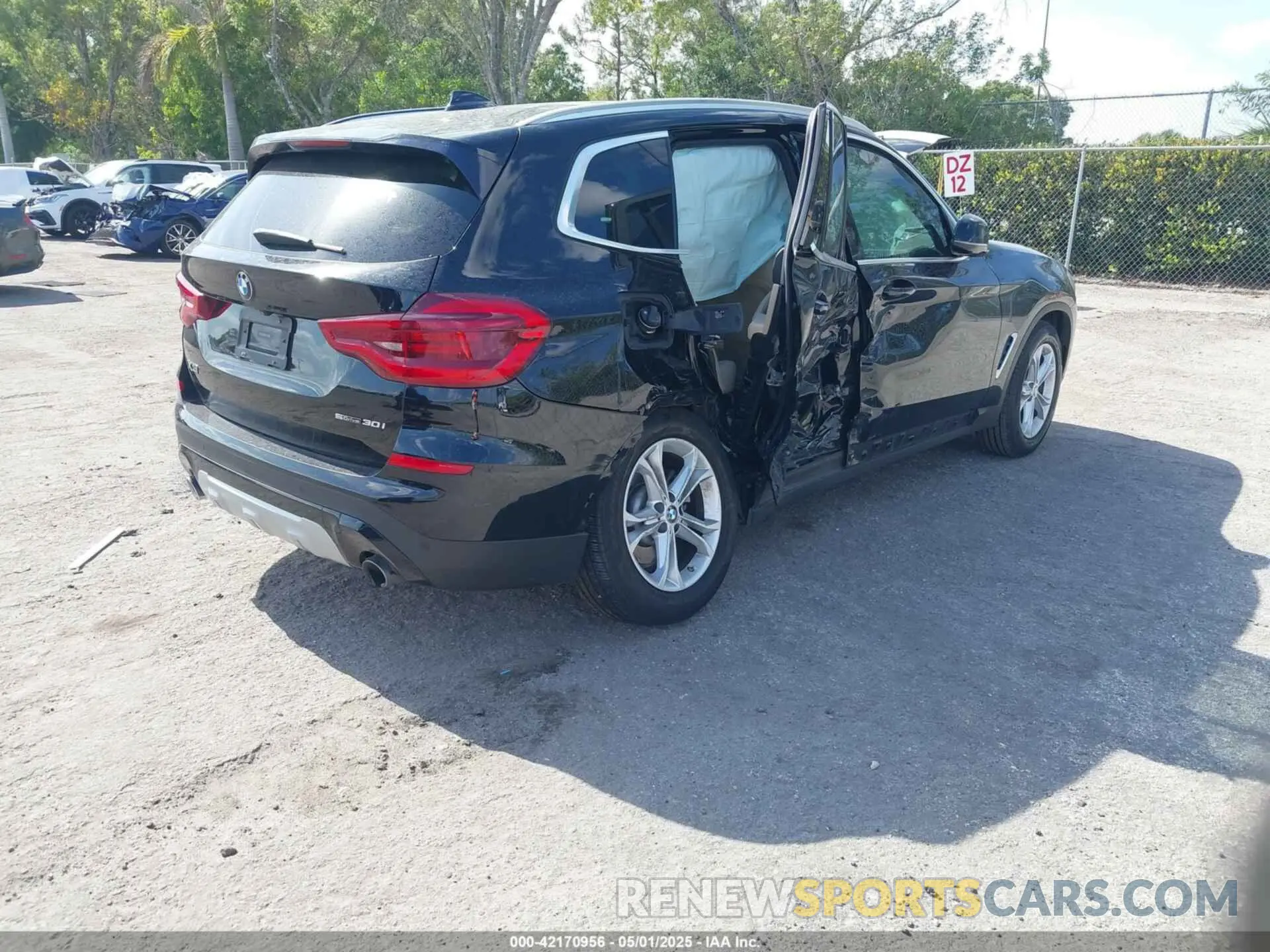 4 fotografías del automóvil dañado 5UXTR7C5XKLF29686 BMW X3 2019