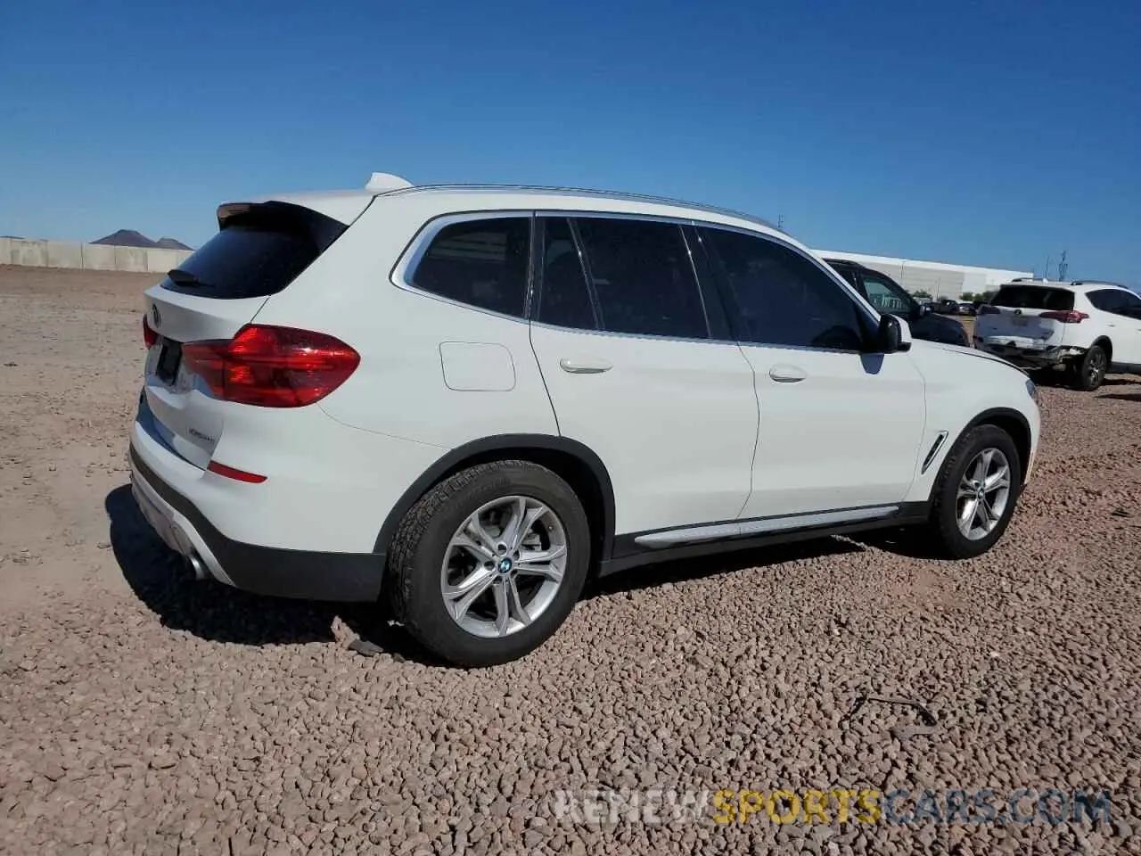 3 fotografías del automóvil dañado 5UXTR7C5XKLF33401 BMW X3 2019