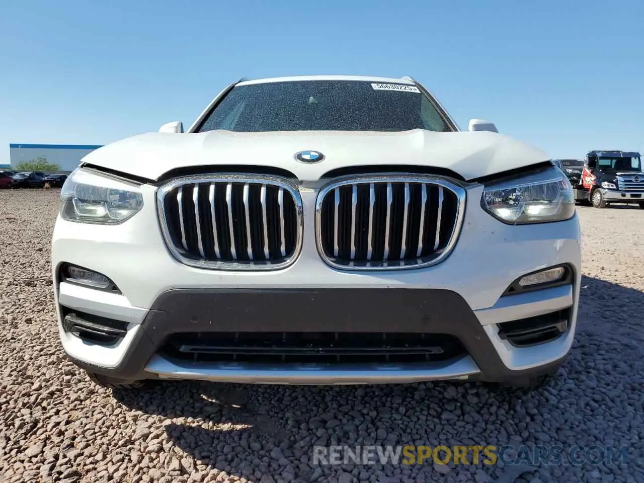 5 fotografías del automóvil dañado 5UXTR7C5XKLF33401 BMW X3 2019