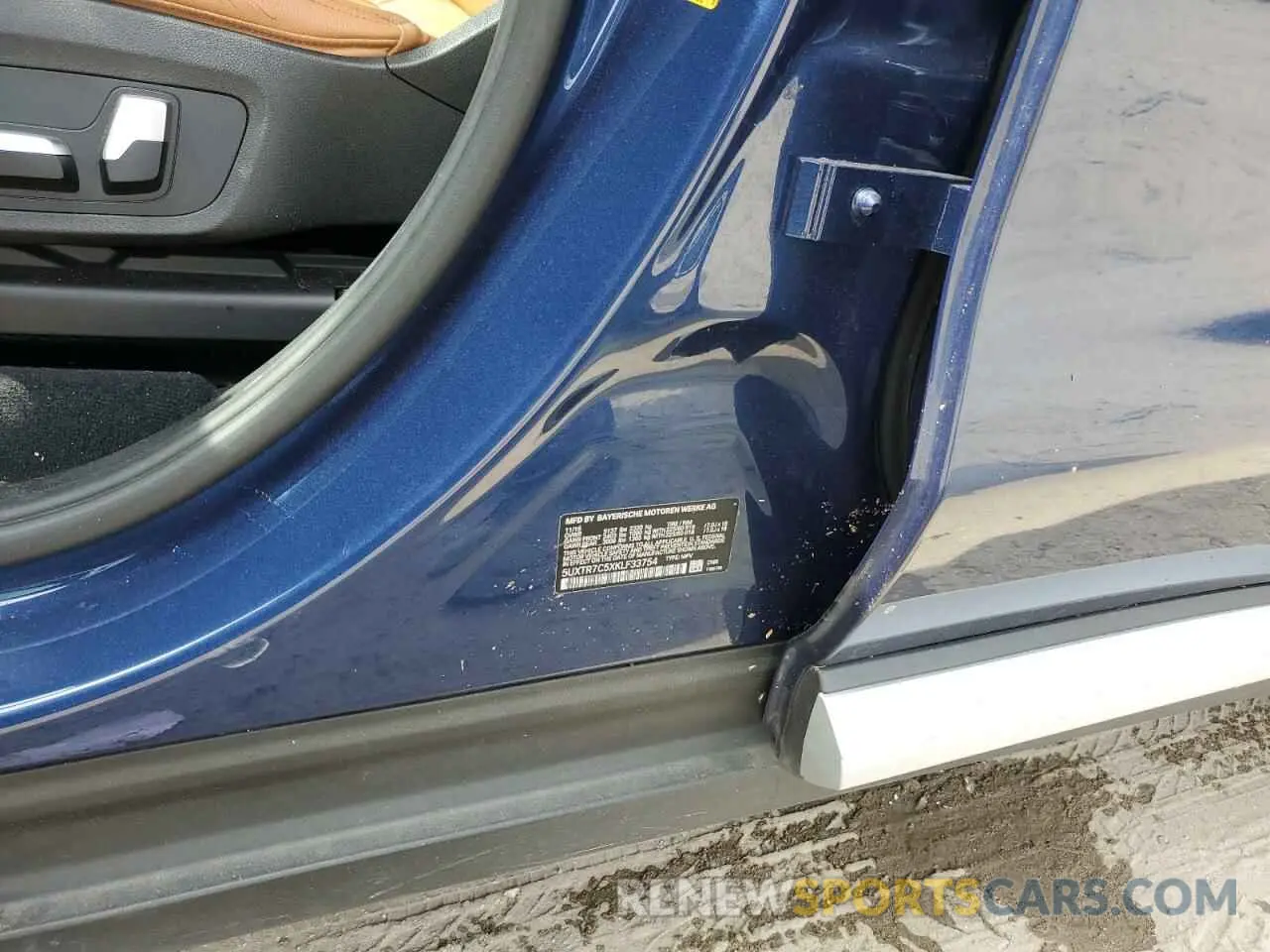 13 fotografías del automóvil dañado 5UXTR7C5XKLF33754 BMW X3 2019