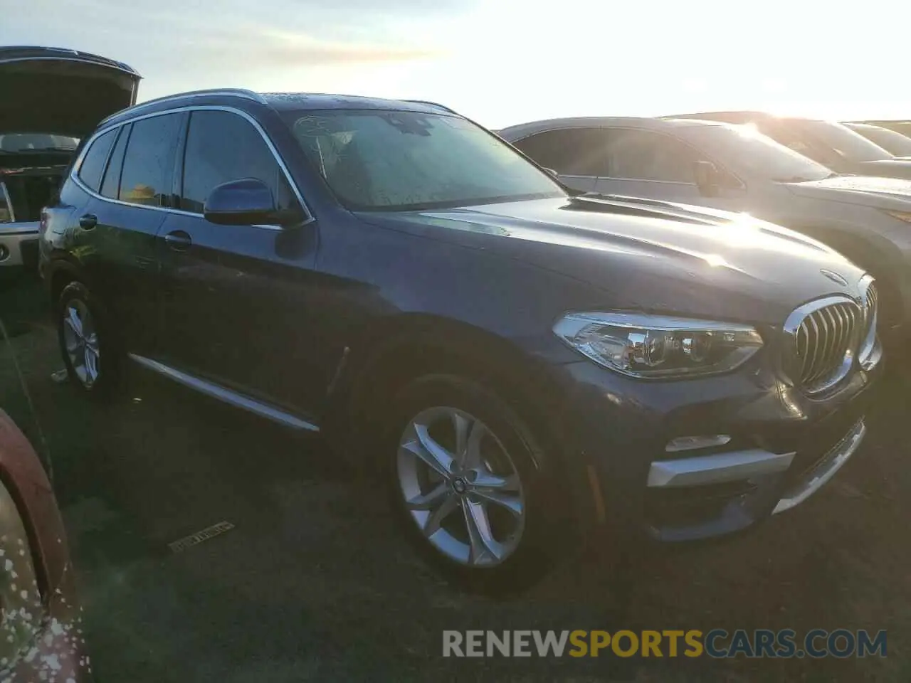 4 fotografías del automóvil dañado 5UXTR7C5XKLF33754 BMW X3 2019