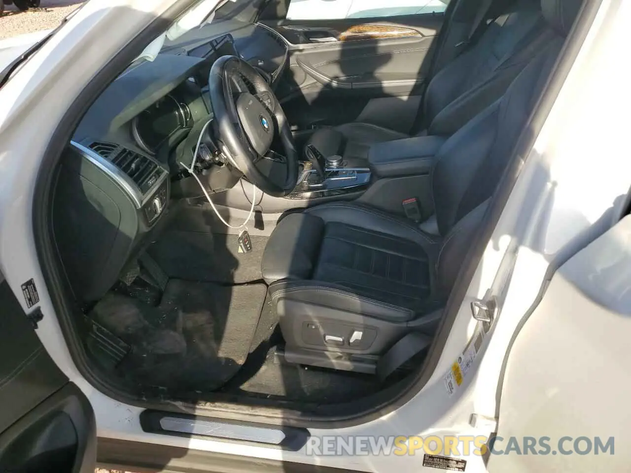 7 fotografías del automóvil dañado 5UXTR7C5XKLR45928 BMW X3 2019