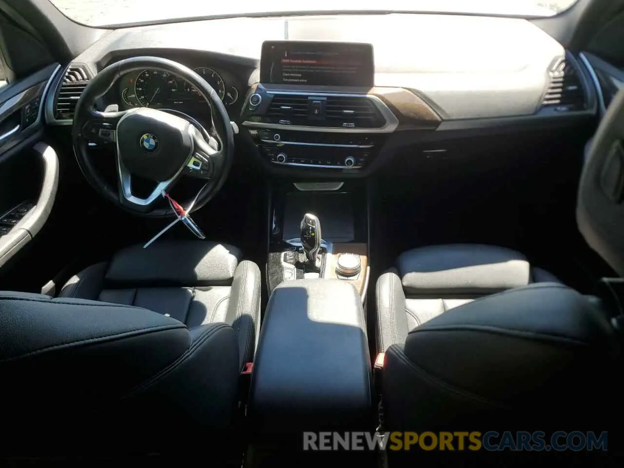 8 fotografías del automóvil dañado 5UXTR9C50KLD90552 BMW X3 2019