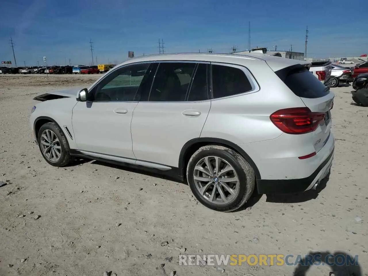 2 fotografías del automóvil dañado 5UXTR9C50KLD99199 BMW X3 2019