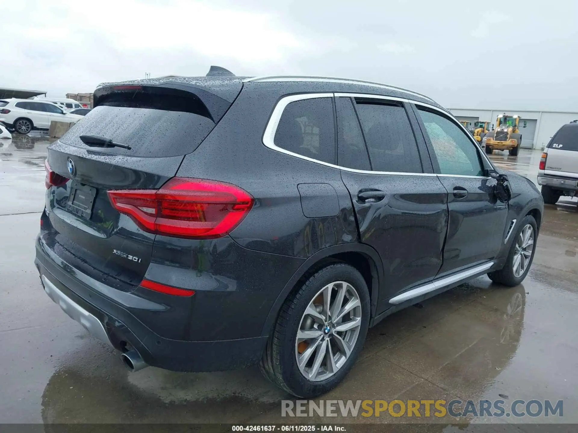 4 fotografías del automóvil dañado 5UXTR9C50KLE16678 BMW X3 2019