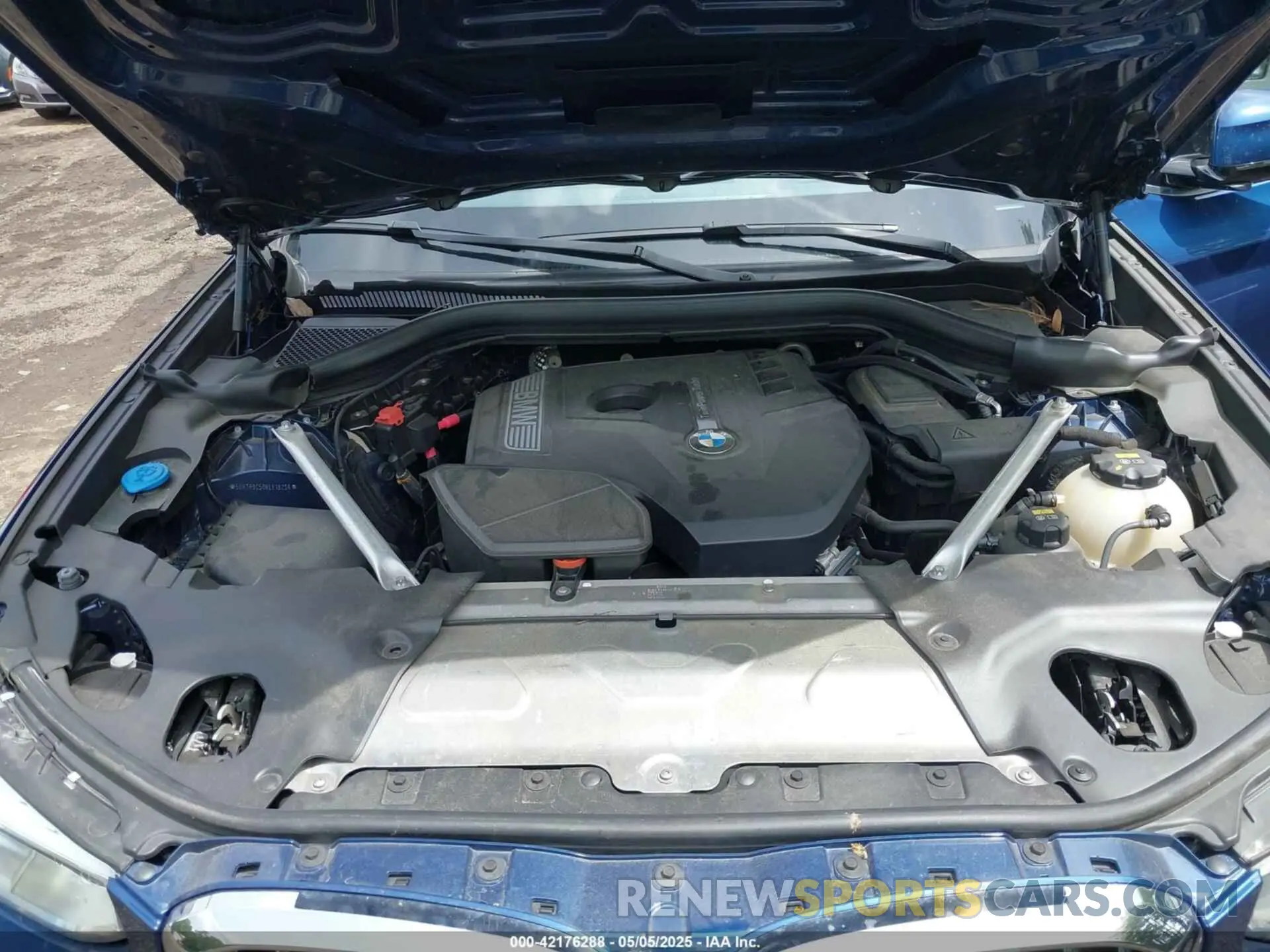 10 fotografías del automóvil dañado 5UXTR9C50KLE19256 BMW X3 2019