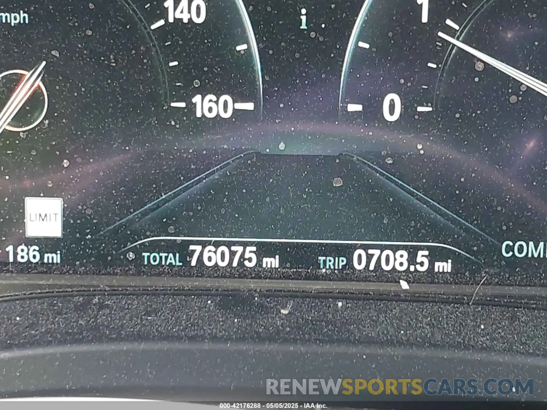 16 fotografías del automóvil dañado 5UXTR9C50KLE19256 BMW X3 2019