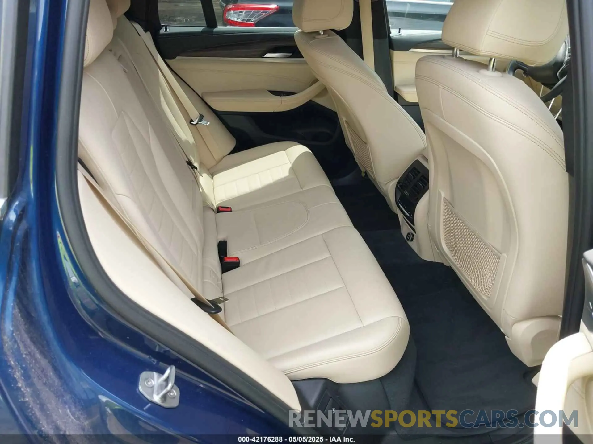 8 fotografías del automóvil dañado 5UXTR9C50KLE19256 BMW X3 2019