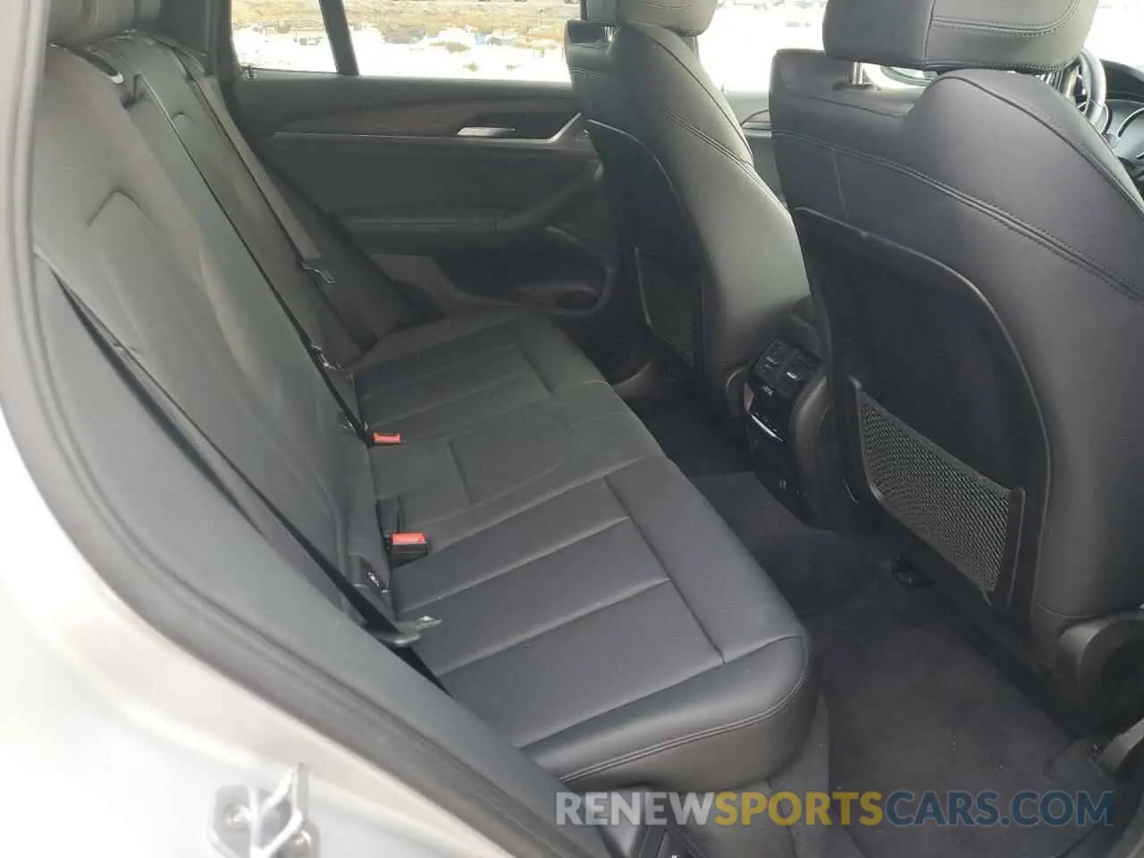 10 fotografías del automóvil dañado 5UXTR9C50KLP92097 BMW X3 2019