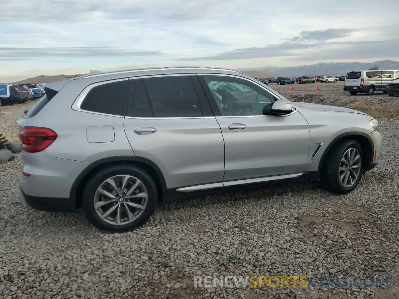 3 fotografías del automóvil dañado 5UXTR9C50KLP92097 BMW X3 2019