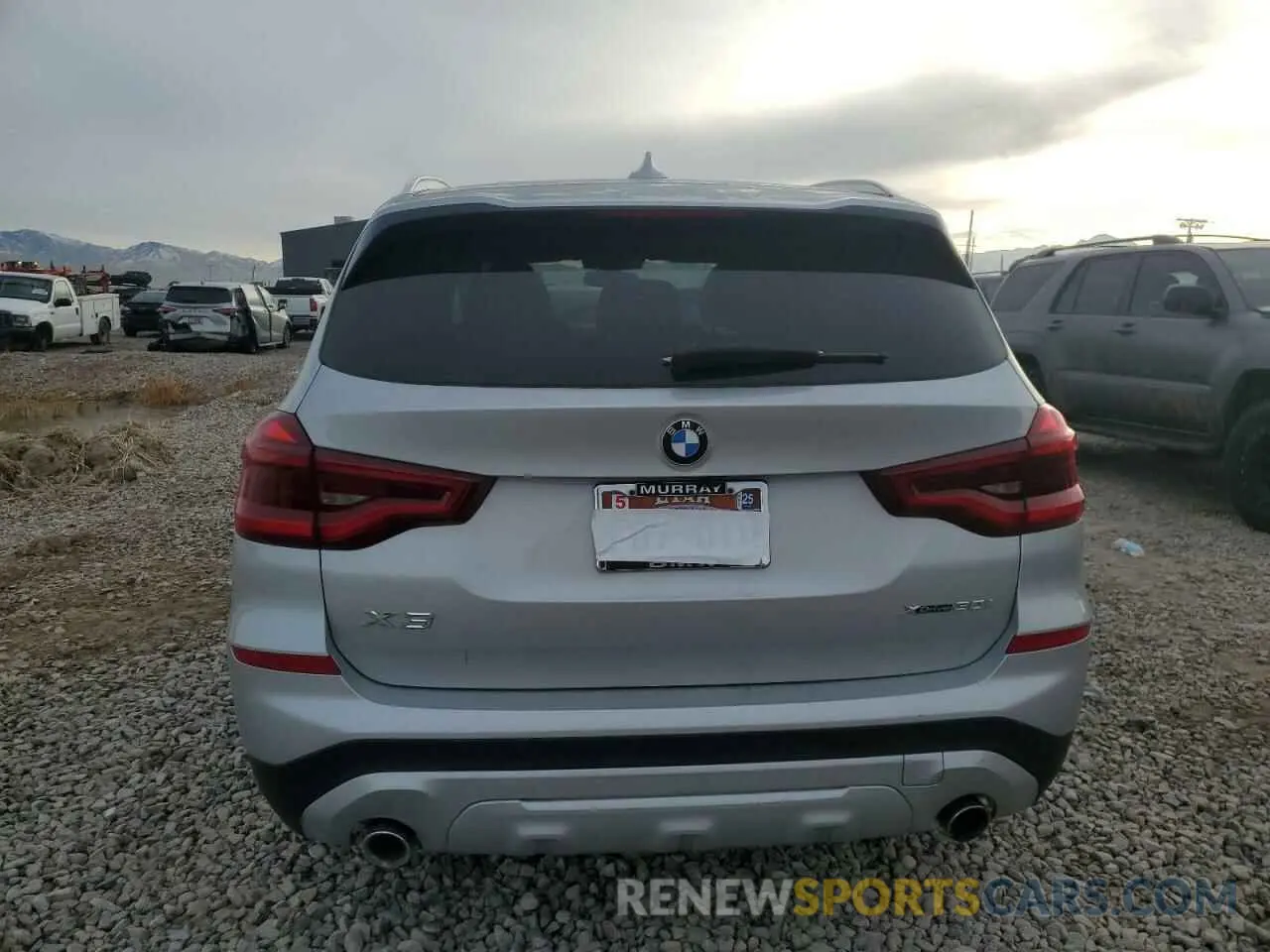 6 fotografías del automóvil dañado 5UXTR9C50KLP92097 BMW X3 2019