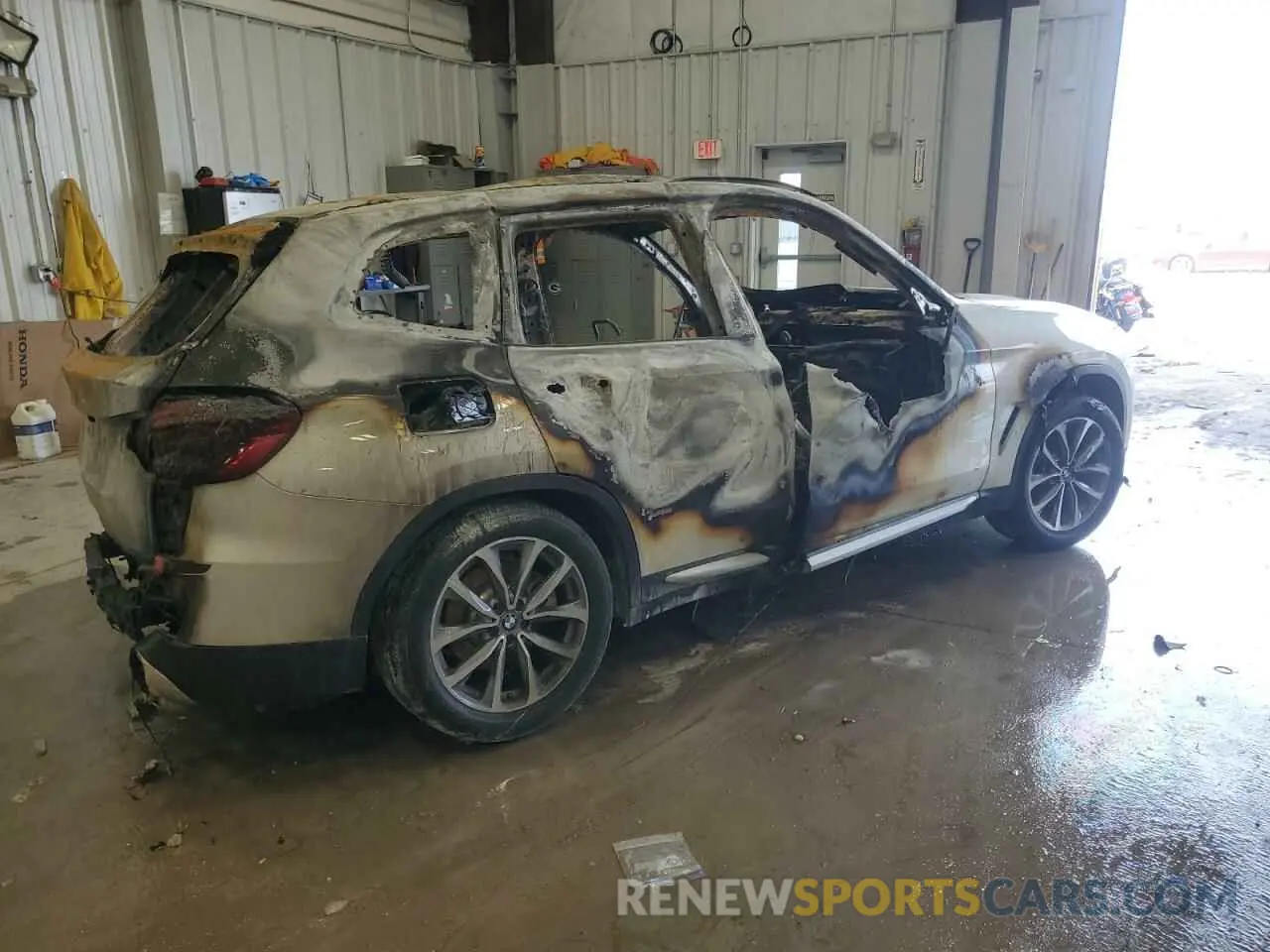 3 fotografías del automóvil dañado 5UXTR9C50KLP97705 BMW X3 2019