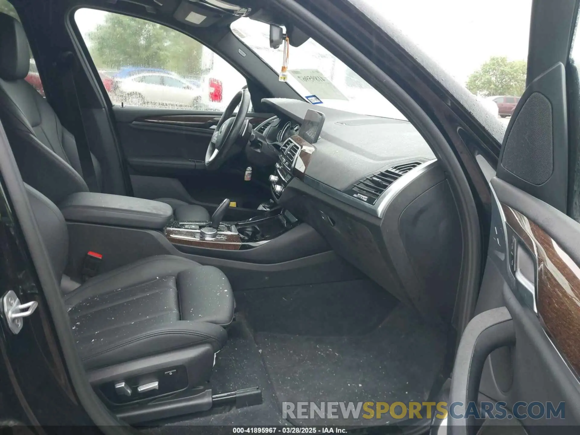 5 fotografías del automóvil dañado 5UXTR9C50KLR05238 BMW X3 2019