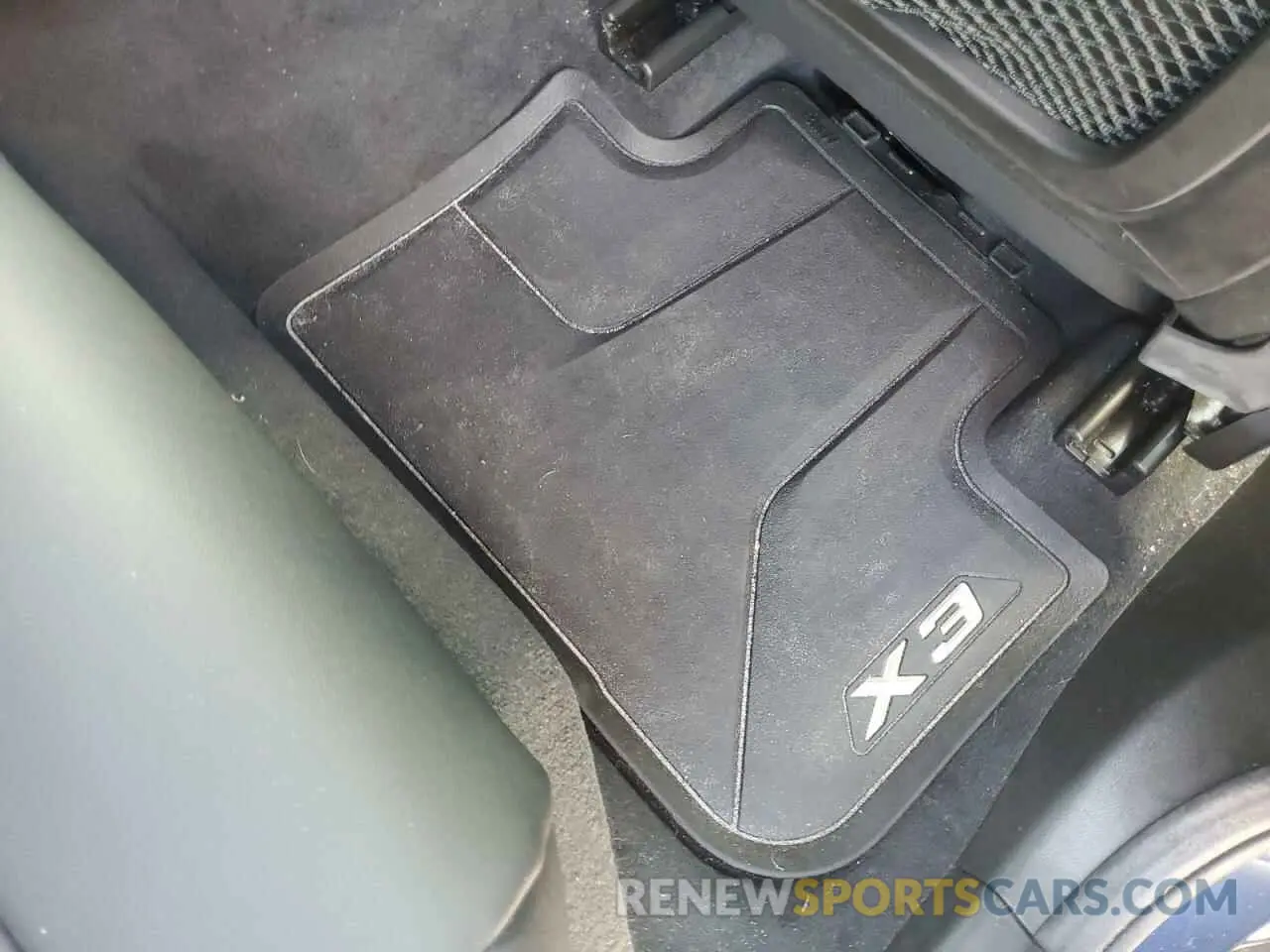 13 fotografías del automóvil dañado 5UXTR9C51KLD95971 BMW X3 2019