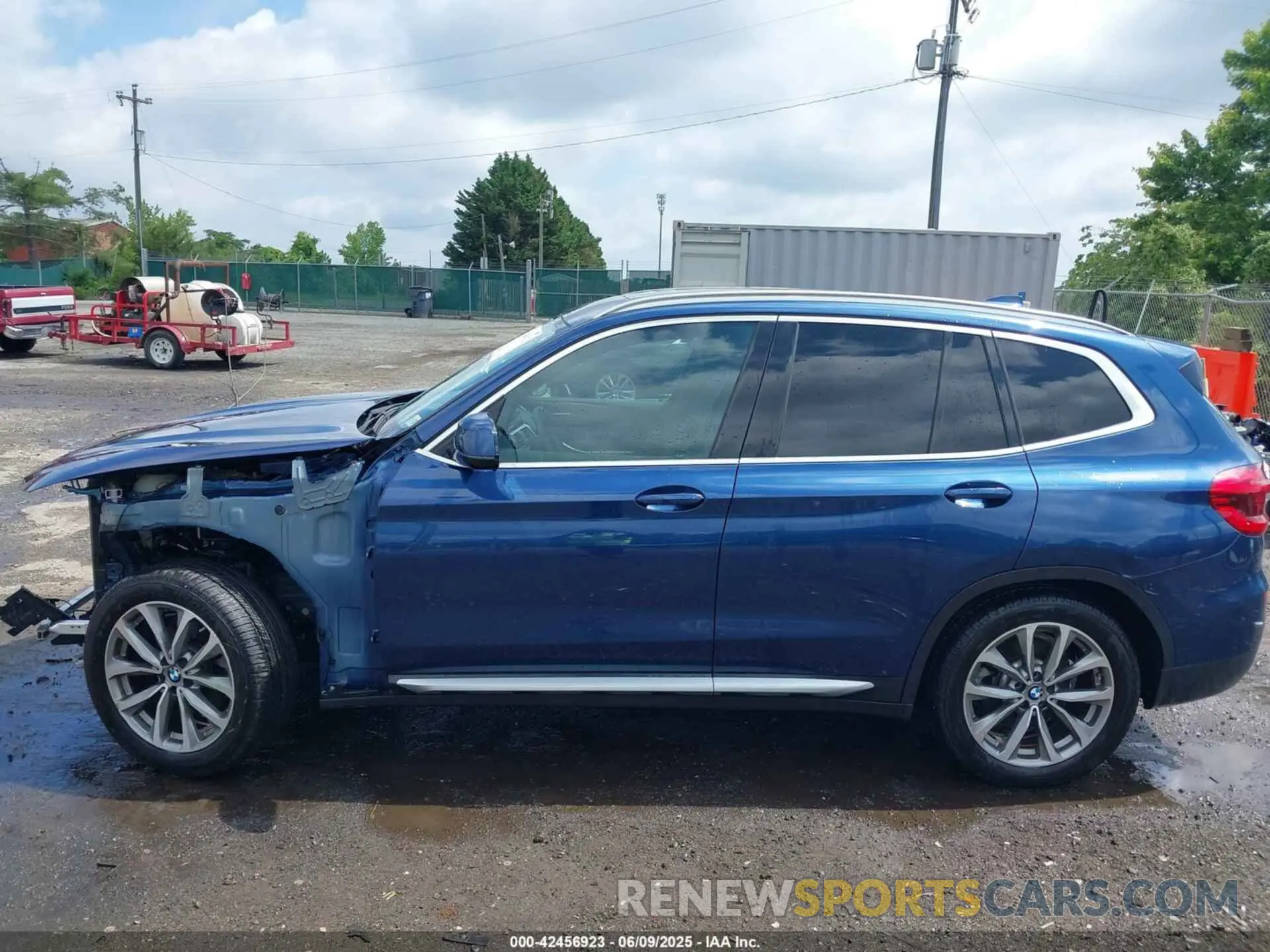 15 fotografías del automóvil dañado 5UXTR9C51KLD96652 BMW X3 2019
