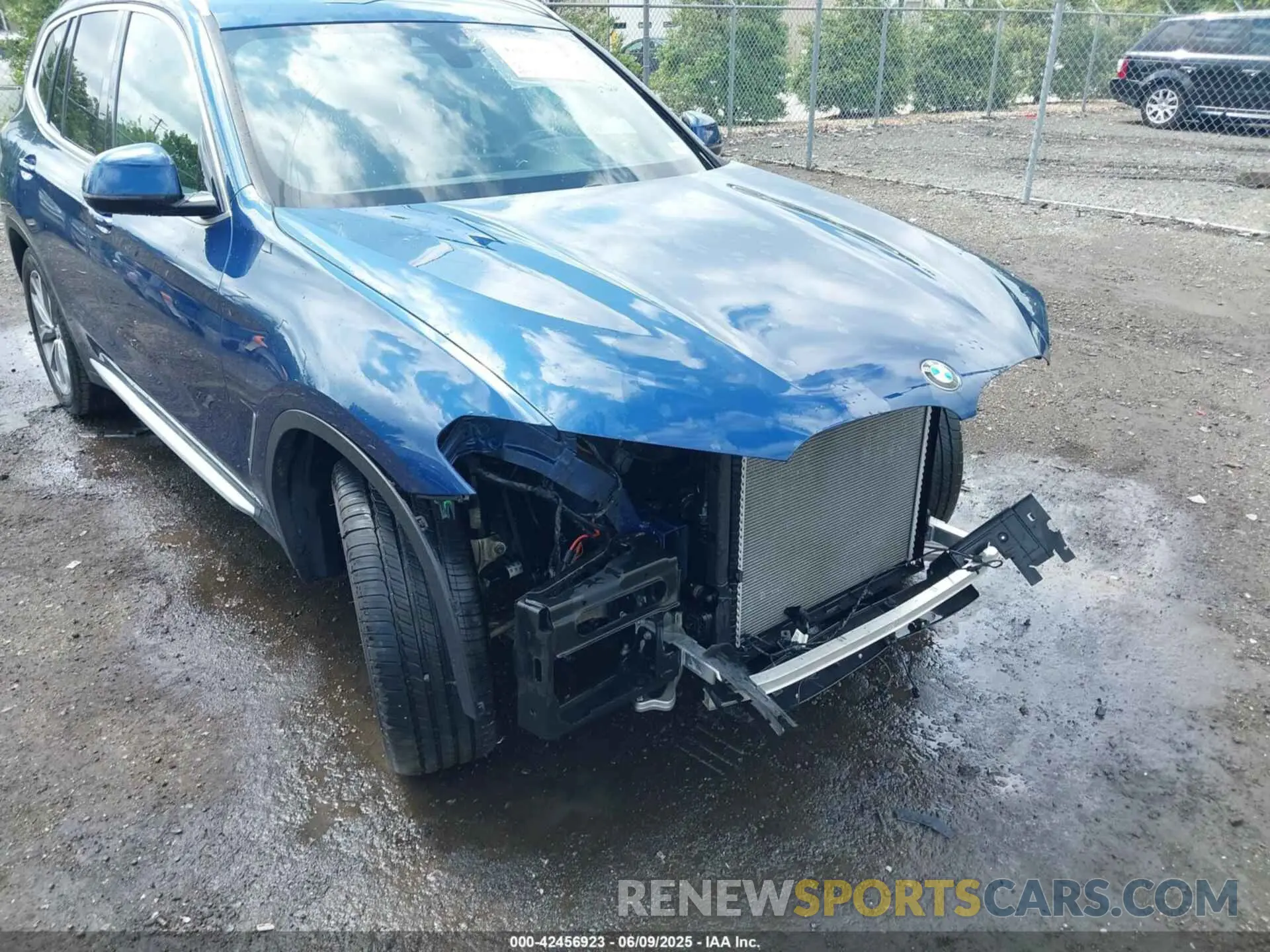 19 fotografías del automóvil dañado 5UXTR9C51KLD96652 BMW X3 2019