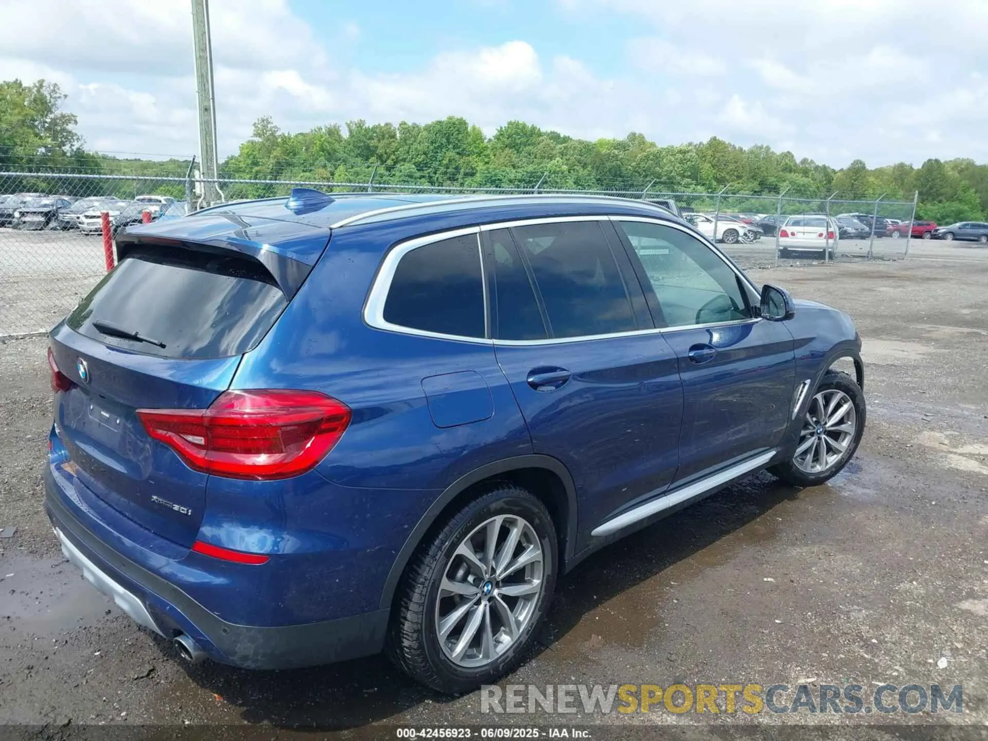 4 fotografías del automóvil dañado 5UXTR9C51KLD96652 BMW X3 2019