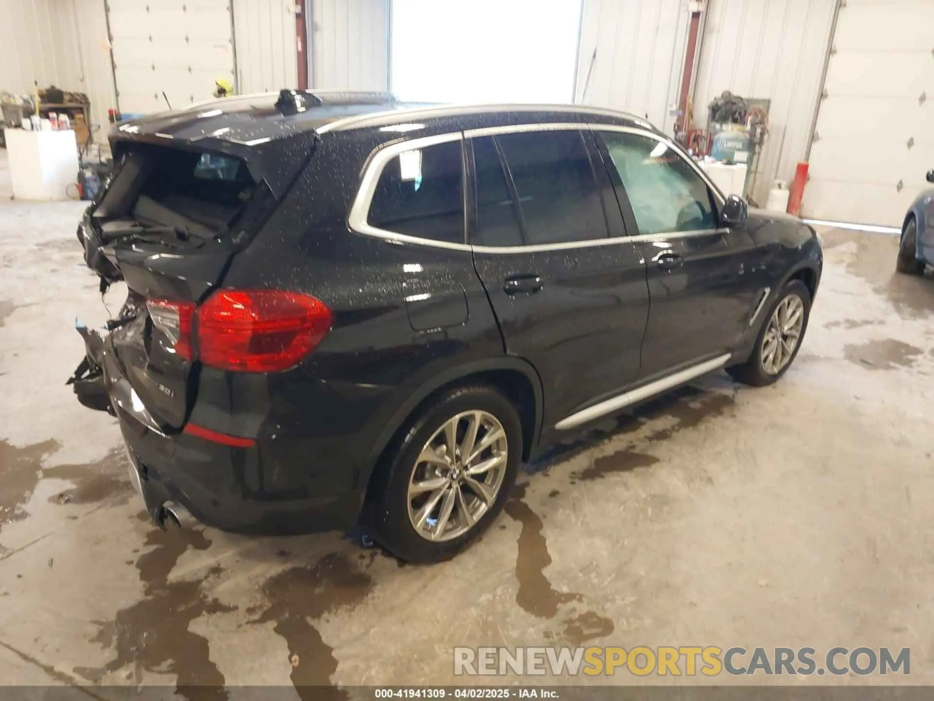 4 fotografías del automóvil dañado 5UXTR9C51KLE15877 BMW X3 2019