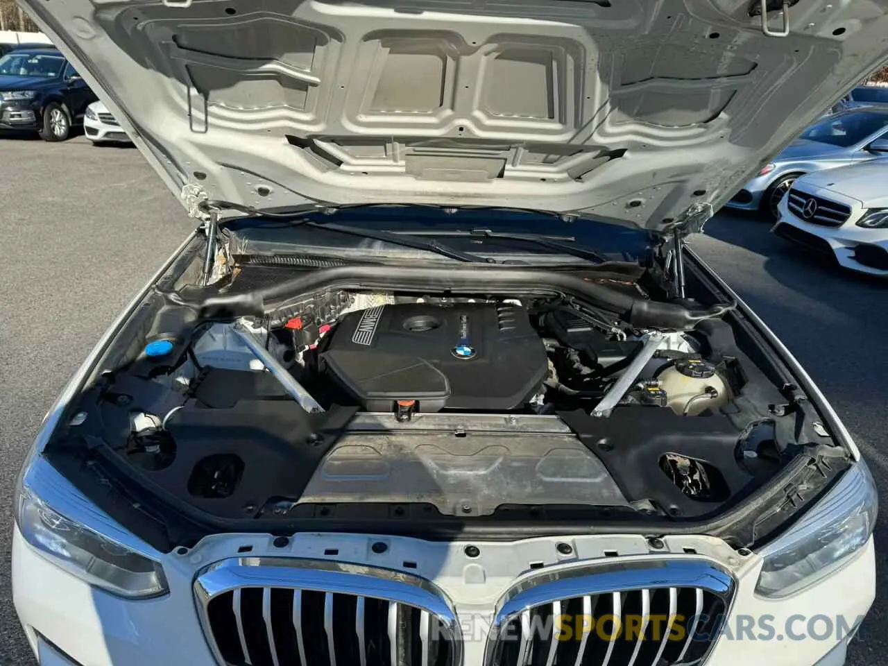 8 fotografías del automóvil dañado 5UXTR9C51KLR04647 BMW X3 2019
