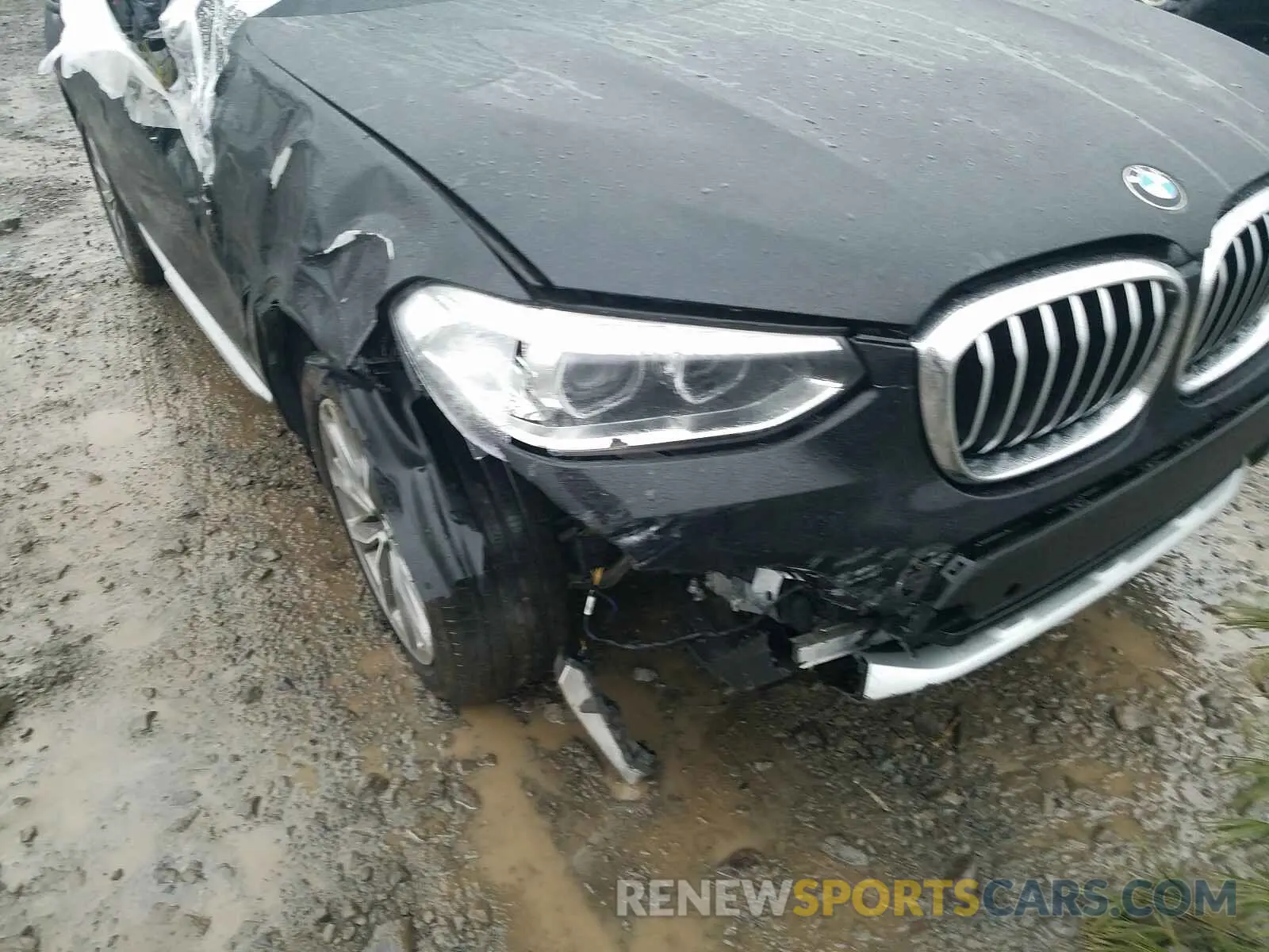 9 fotografías del automóvil dañado 5UXTR9C52KLD96367 BMW X3 2019