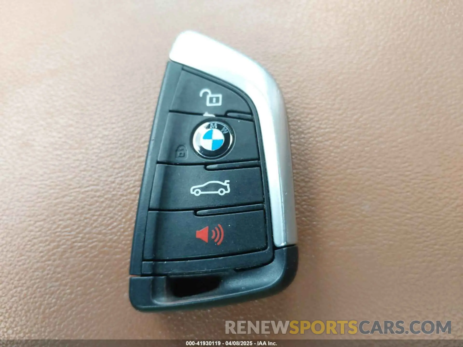 11 fotografías del automóvil dañado 5UXTR9C52KLE20652 BMW X3 2019